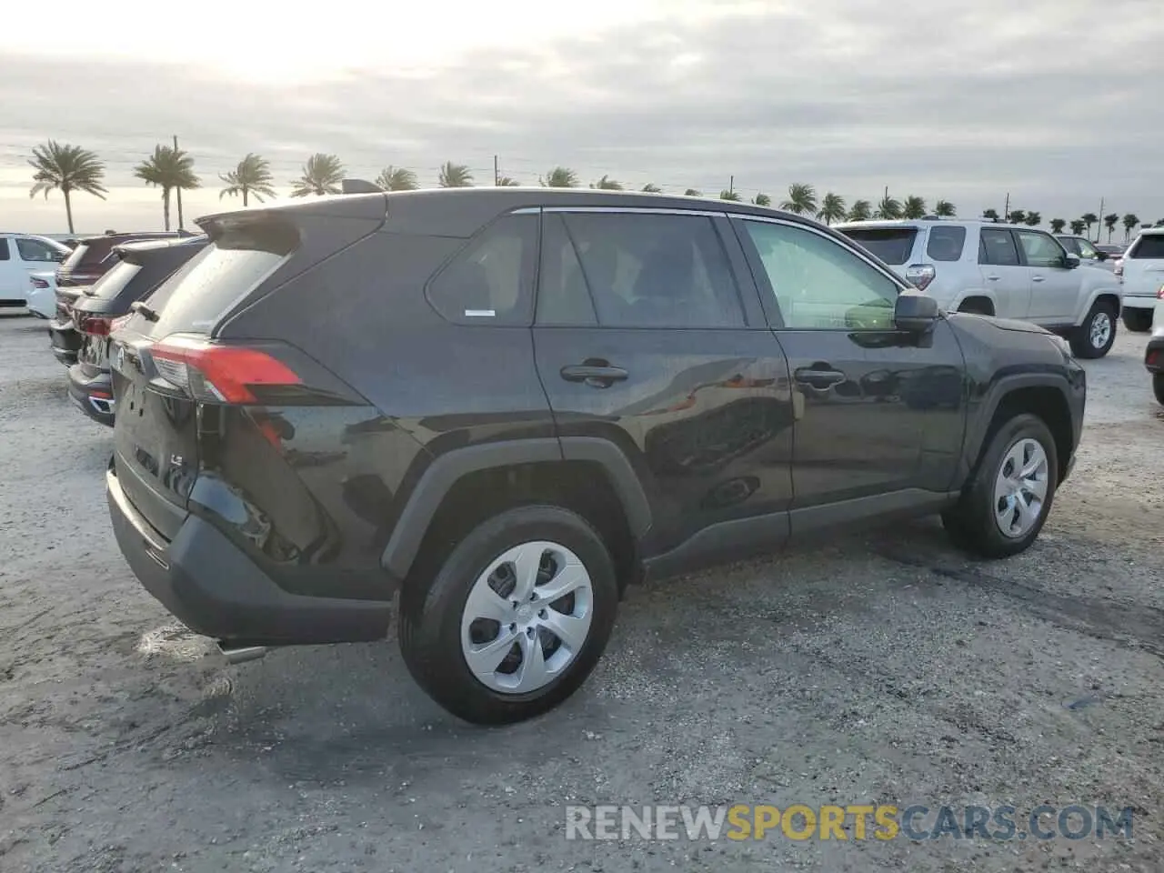 3 Photograph of a damaged car 2T3H1RFV2RW318248 TOYOTA RAV4 2024