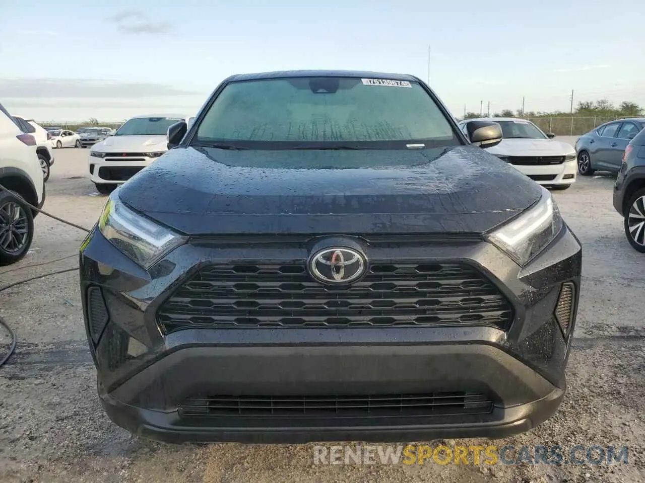 5 Photograph of a damaged car 2T3H1RFV2RW318248 TOYOTA RAV4 2024