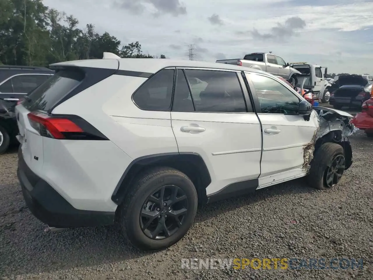 3 Photograph of a damaged car 2T3H1RFV3RC265805 TOYOTA RAV4 2024