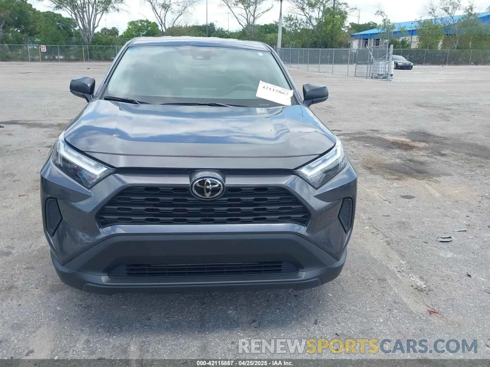 12 Photograph of a damaged car 2T3H1RFV3RC266839 TOYOTA RAV4 2024