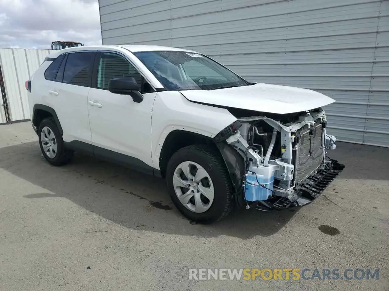 4 Photograph of a damaged car 2T3H1RFV3RC279753 TOYOTA RAV4 2024