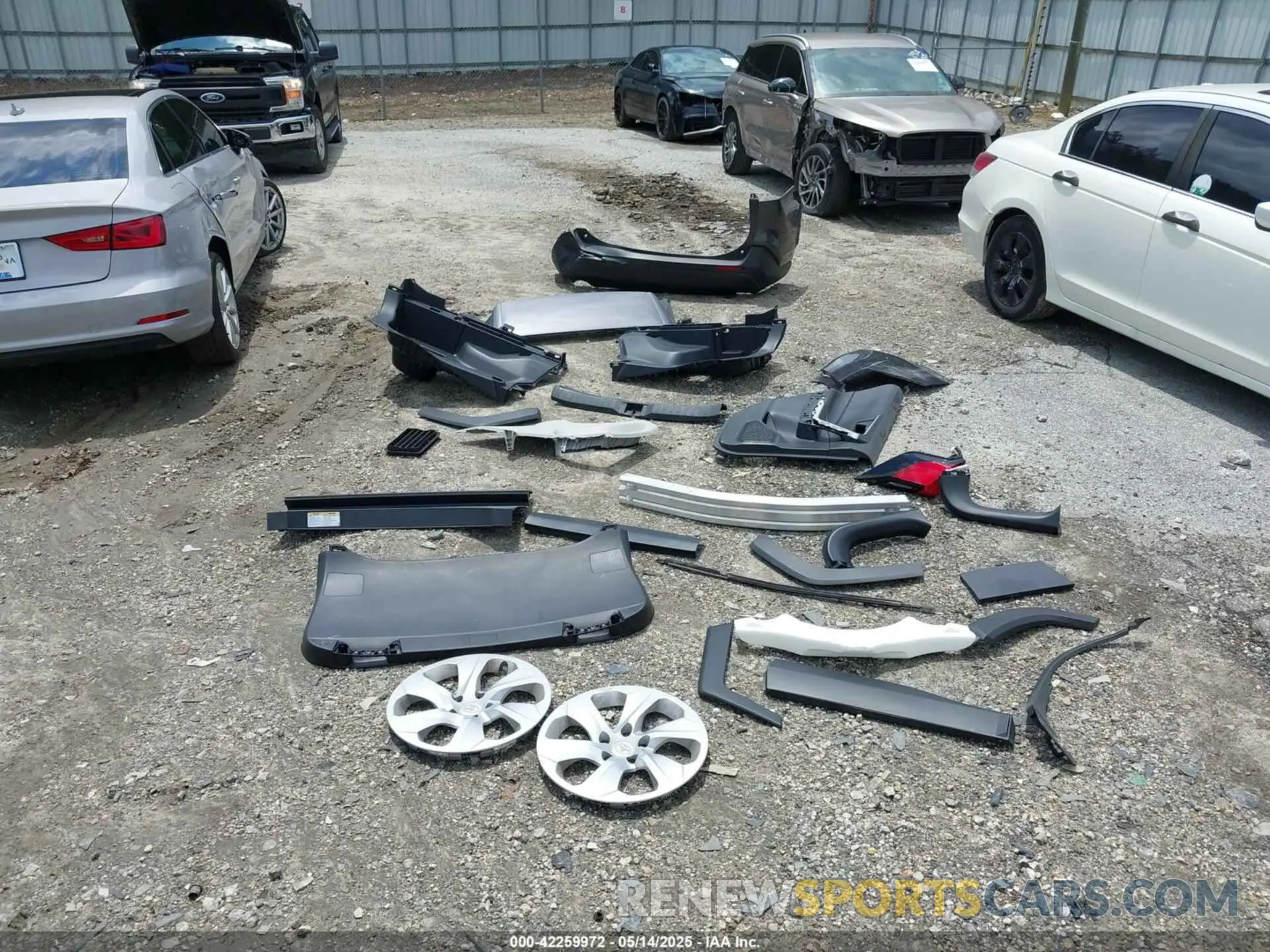 12 Photograph of a damaged car 2T3H1RFV3RC281437 TOYOTA RAV4 2024