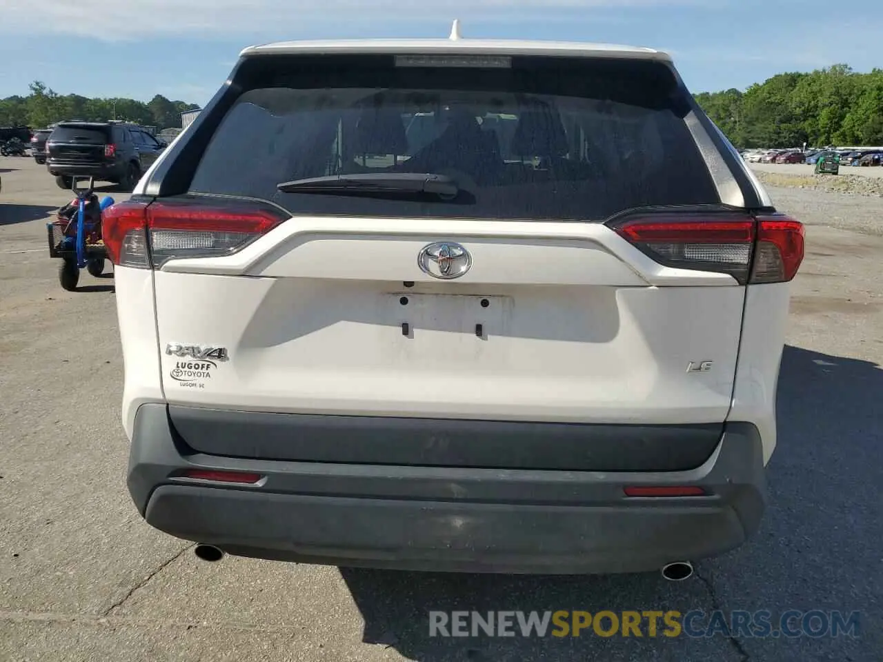 6 Photograph of a damaged car 2T3H1RFV3RW316038 TOYOTA RAV4 2024