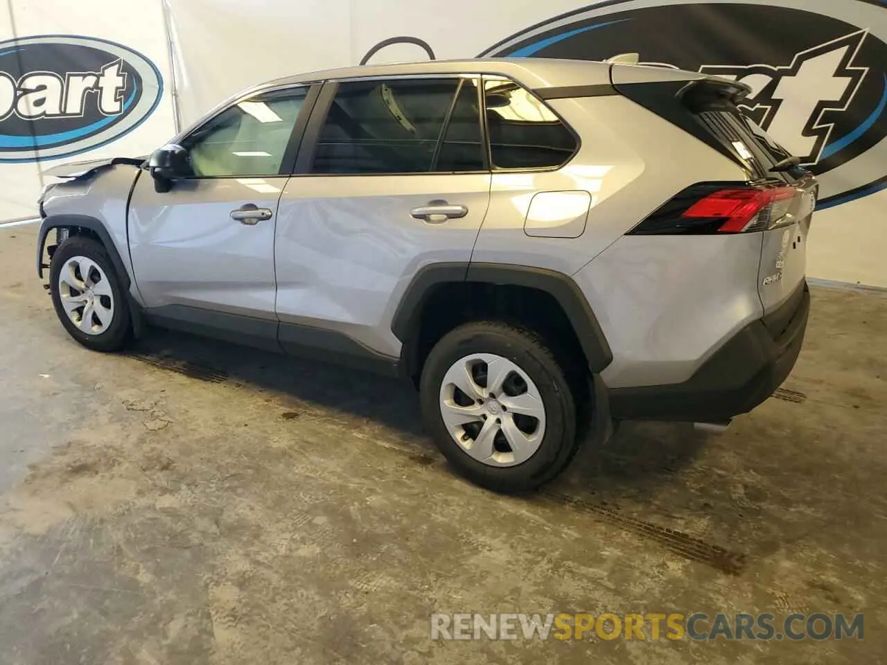2 Photograph of a damaged car 2T3H1RFV4RC263884 TOYOTA RAV4 2024