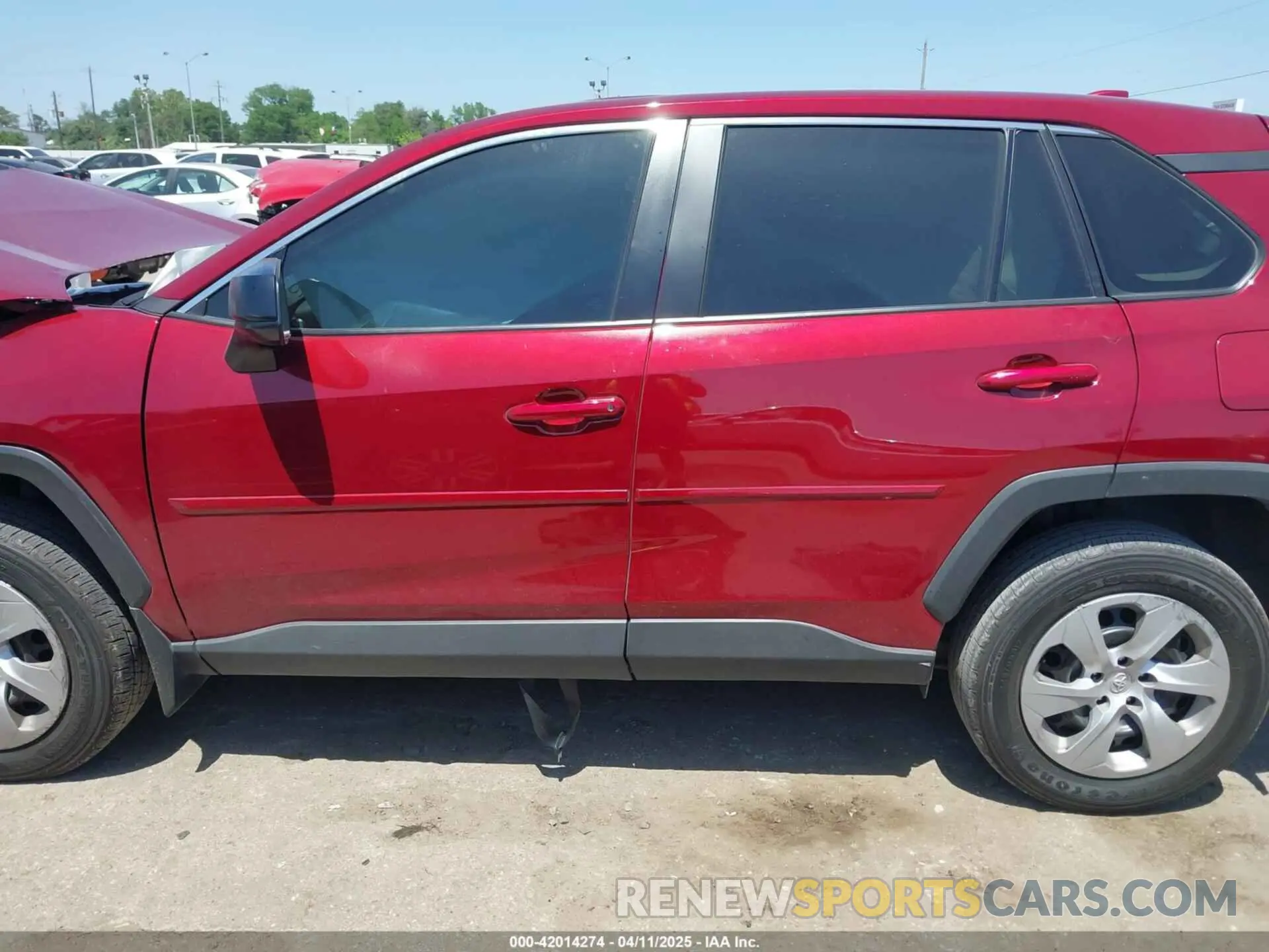 14 Photograph of a damaged car 2T3H1RFV4RW323564 TOYOTA RAV4 2024