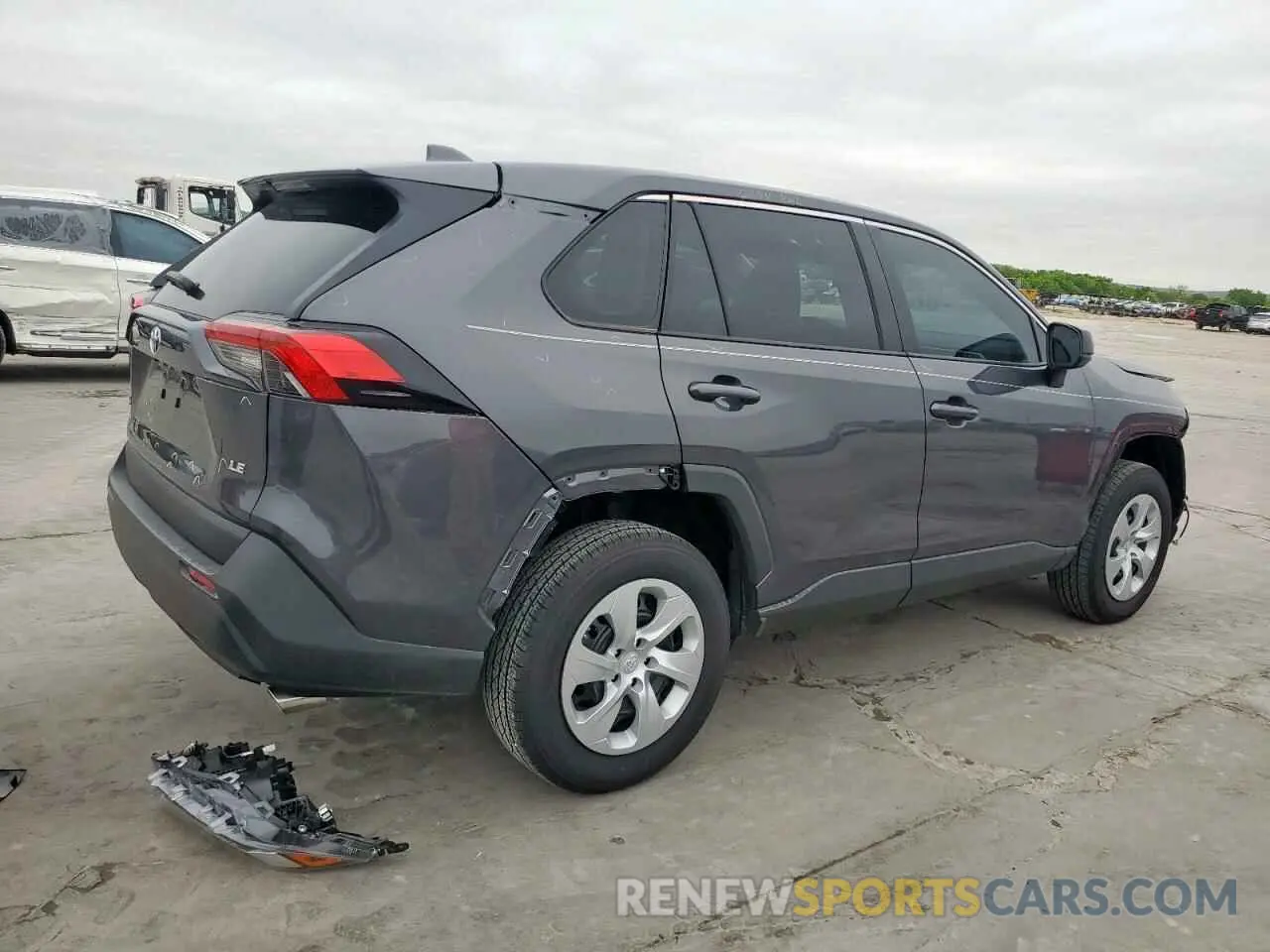 3 Photograph of a damaged car 2T3H1RFV4RW347816 TOYOTA RAV4 2024