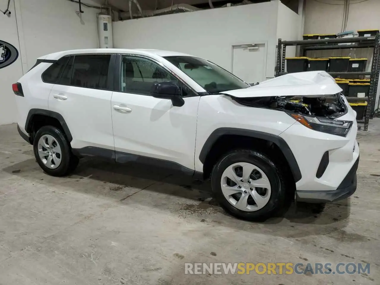 4 Photograph of a damaged car 2T3H1RFV5RW307227 TOYOTA RAV4 2024