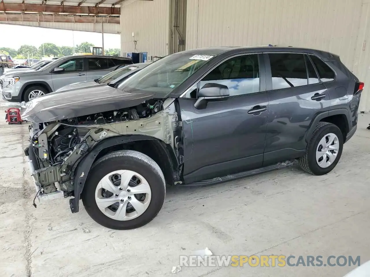 1 Photograph of a damaged car 2T3H1RFV5RW325517 TOYOTA RAV4 2024