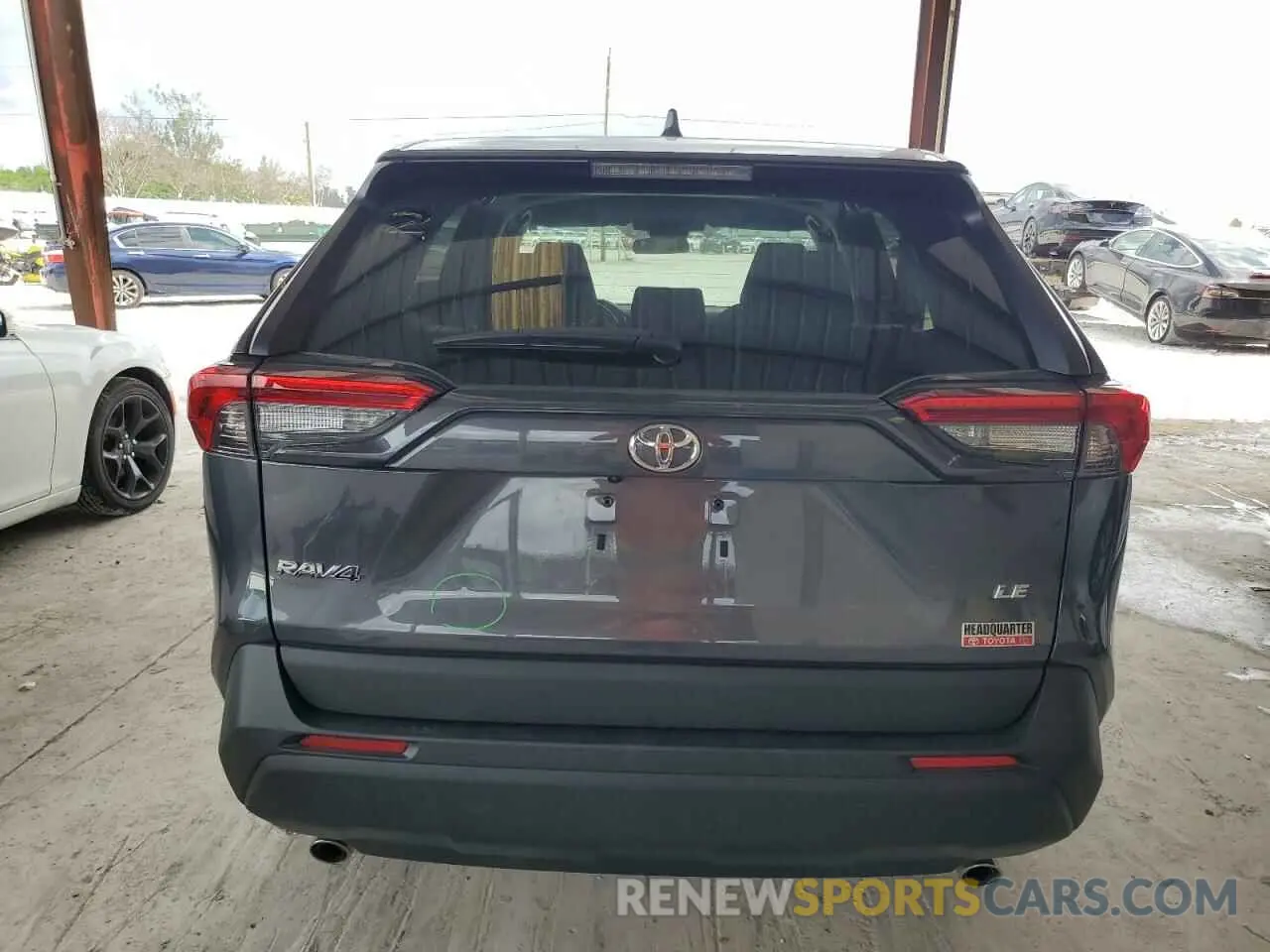 6 Photograph of a damaged car 2T3H1RFV5RW325517 TOYOTA RAV4 2024