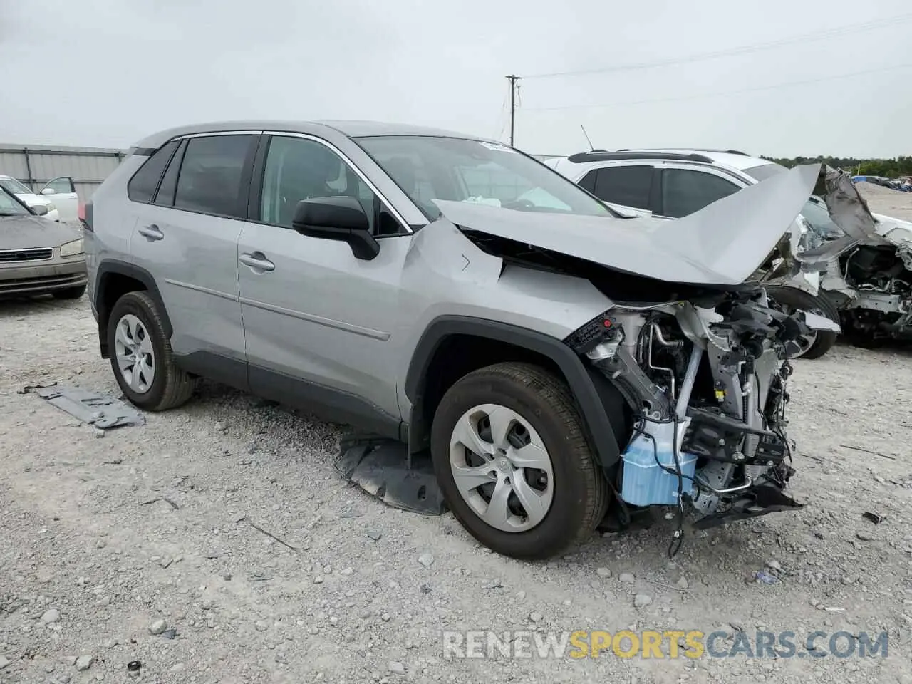 4 Photograph of a damaged car 2T3H1RFV5RW330071 TOYOTA RAV4 2024