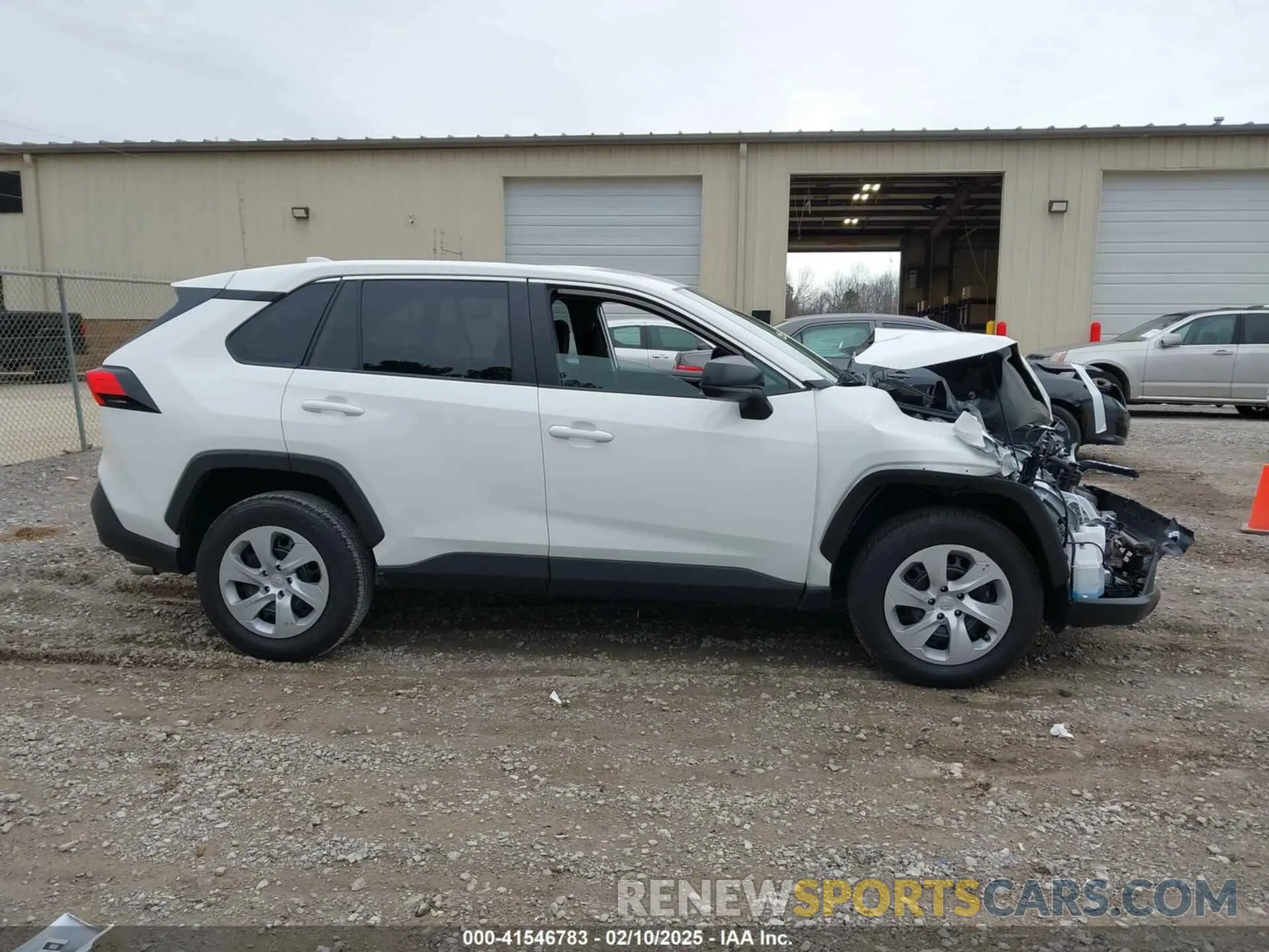 13 Photograph of a damaged car 2T3H1RFV6RC293484 TOYOTA RAV4 2024