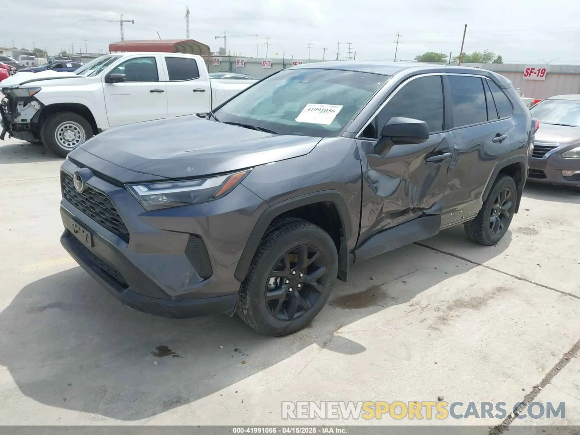 2 Photograph of a damaged car 2T3H1RFV7RC275981 TOYOTA RAV4 2024