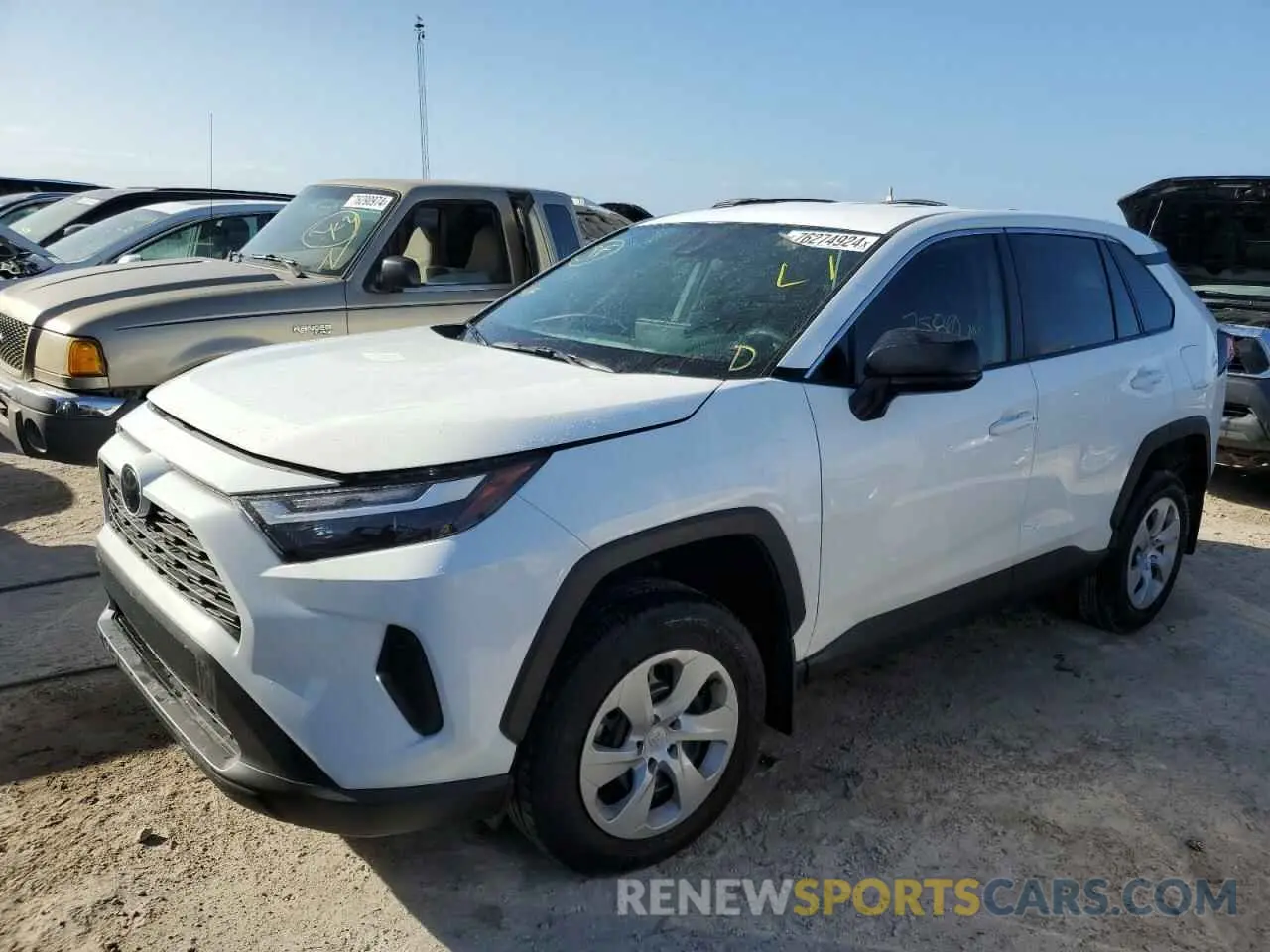 1 Photograph of a damaged car 2T3H1RFV7RC280372 TOYOTA RAV4 2024