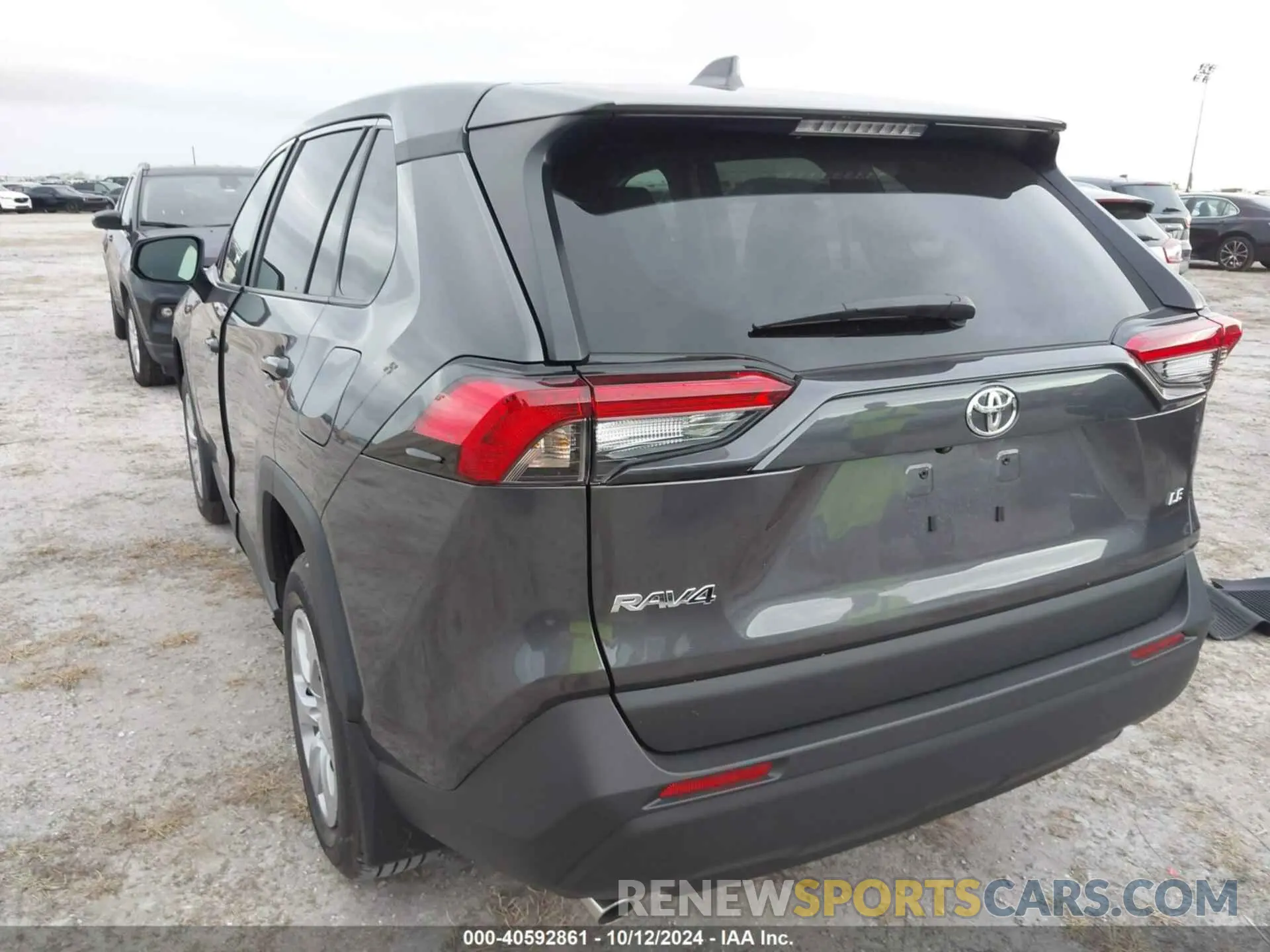 3 Photograph of a damaged car 2T3H1RFV8RC279568 TOYOTA RAV4 2024