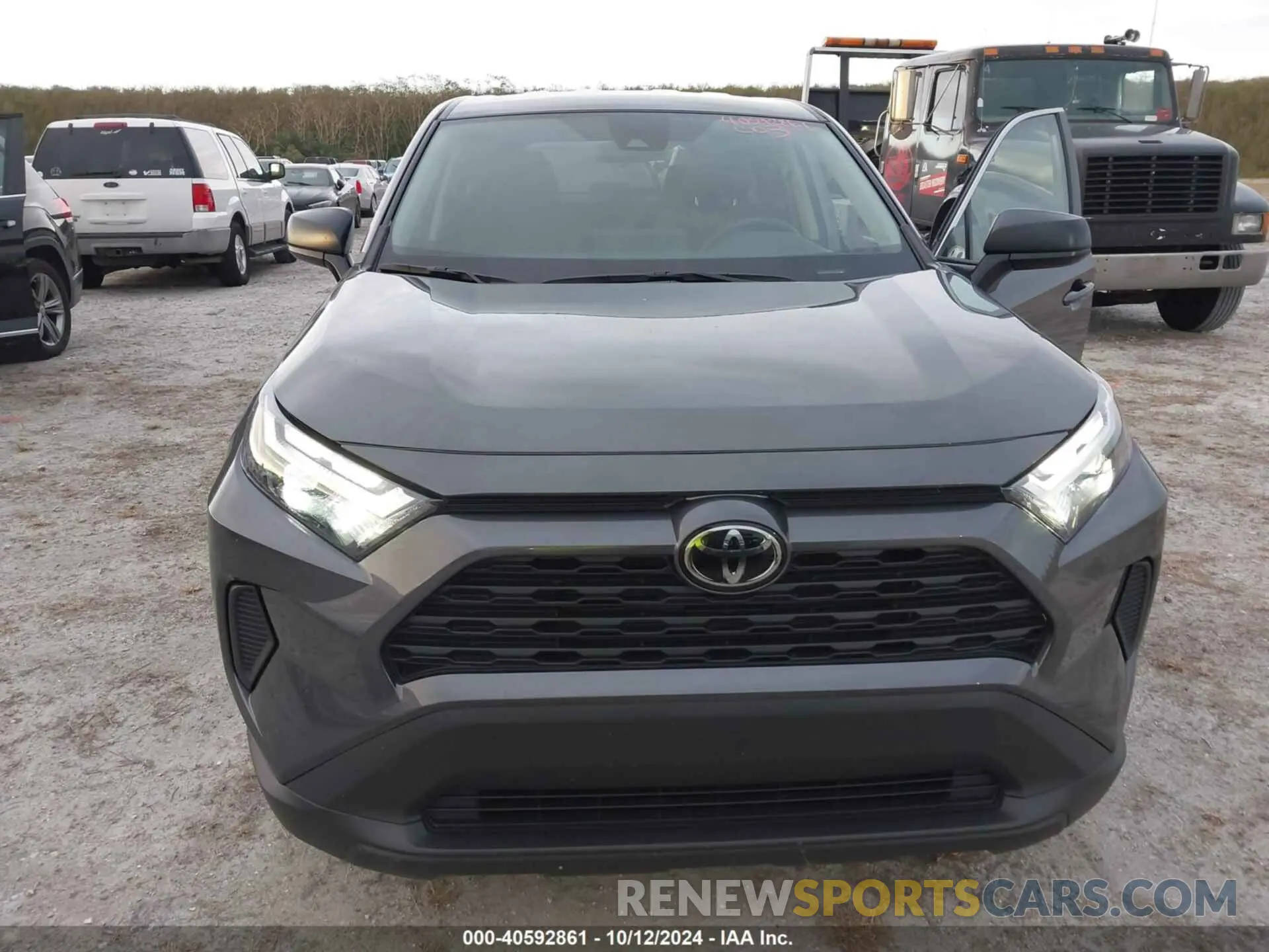 6 Photograph of a damaged car 2T3H1RFV8RC279568 TOYOTA RAV4 2024