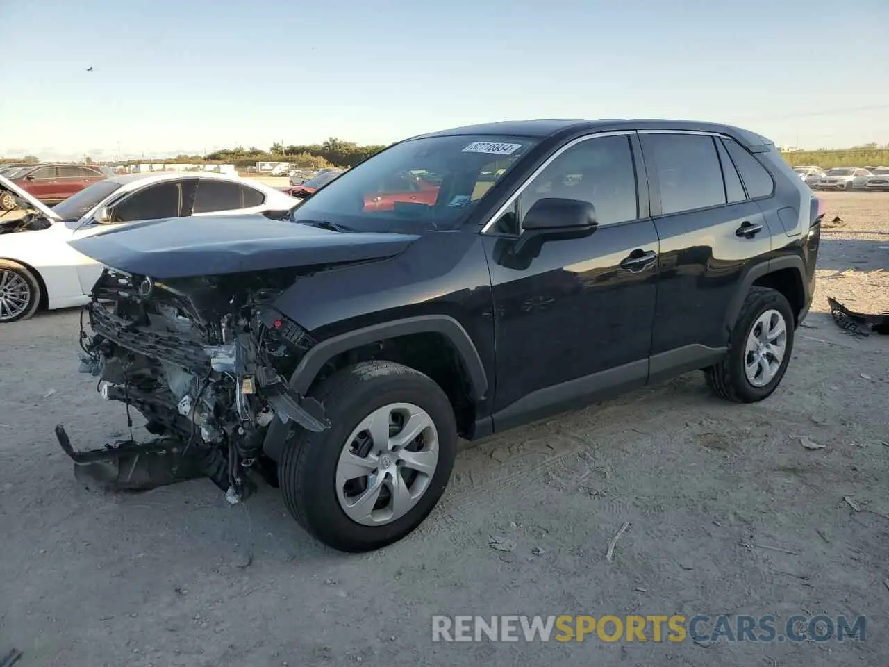 1 Photograph of a damaged car 2T3H1RFV8RW315256 TOYOTA RAV4 2024