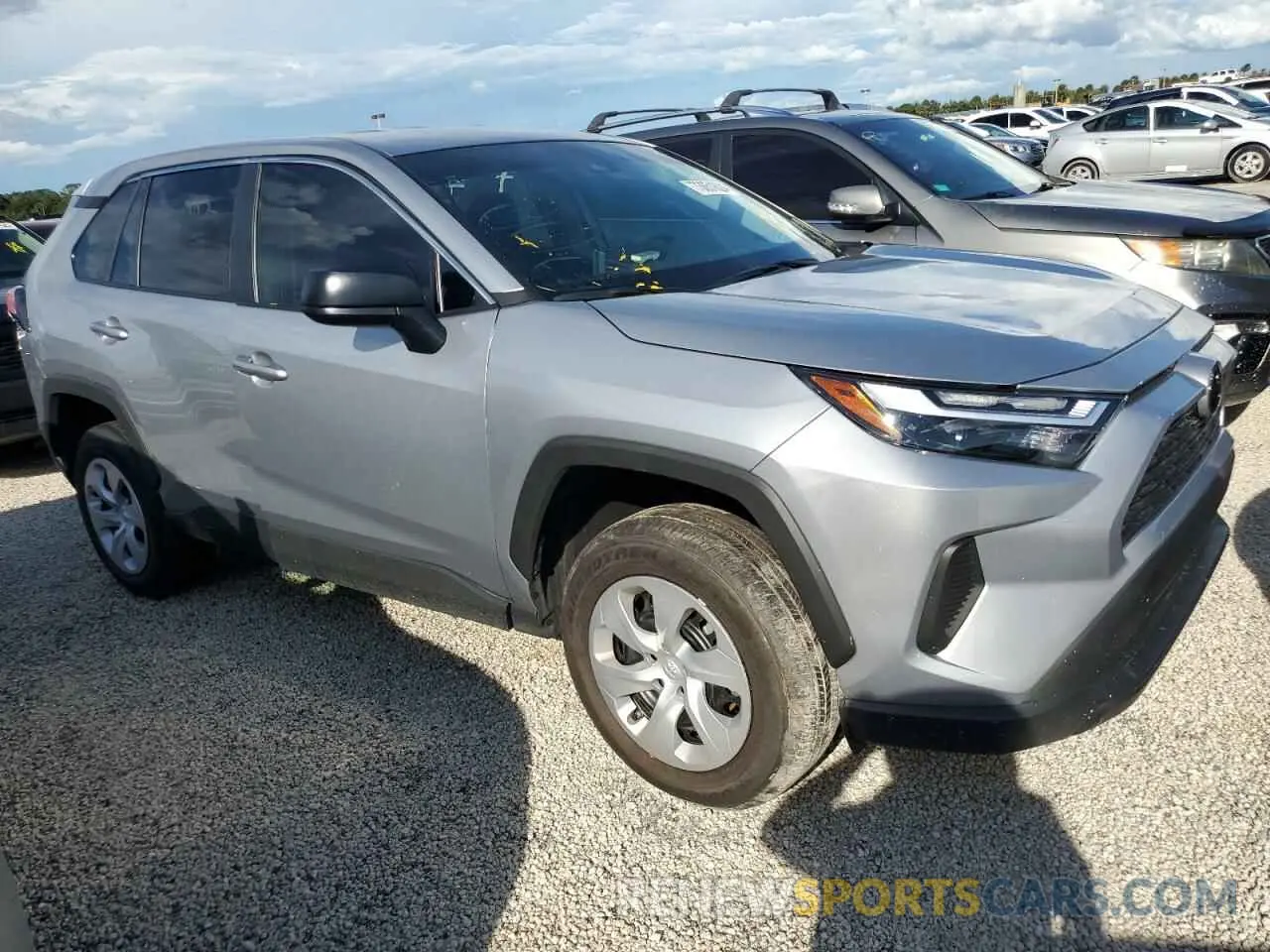 4 Photograph of a damaged car 2T3H1RFV9RC286996 TOYOTA RAV4 2024