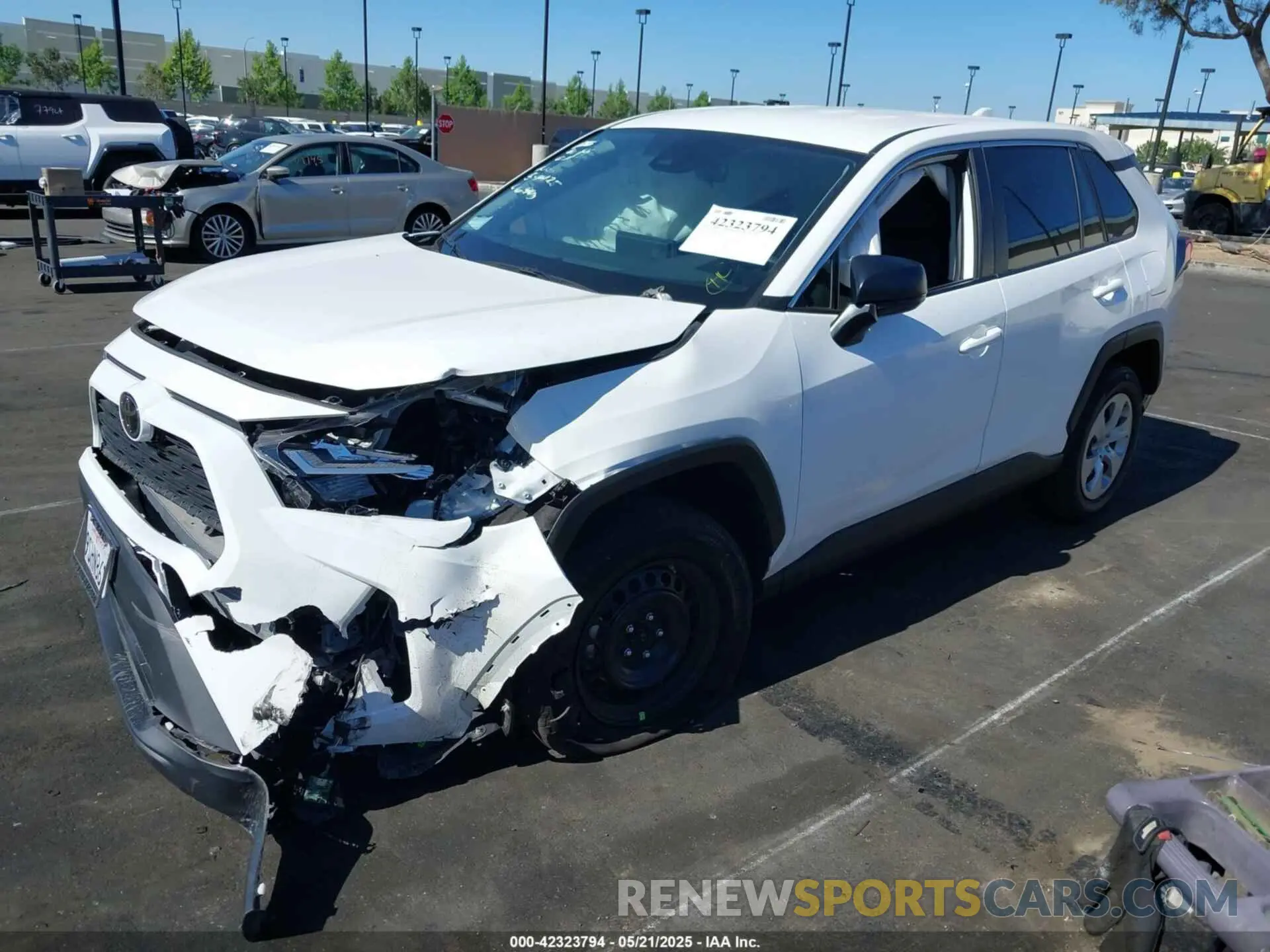 2 Photograph of a damaged car 2T3H1RFV9RW315864 TOYOTA RAV4 2024