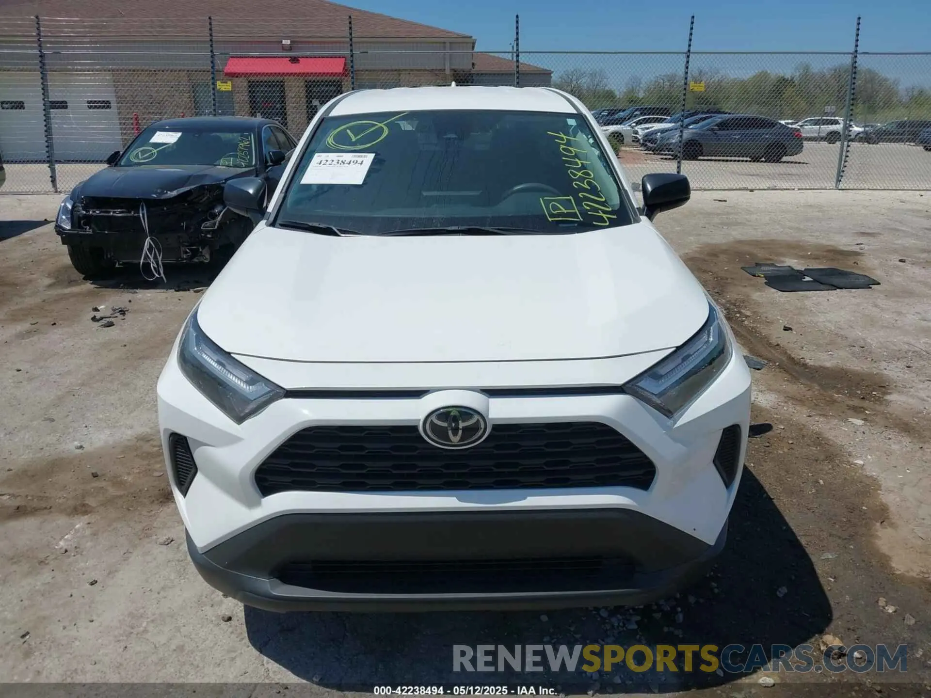 12 Photograph of a damaged car 2T3H1RFVXRW308874 TOYOTA RAV4 2024
