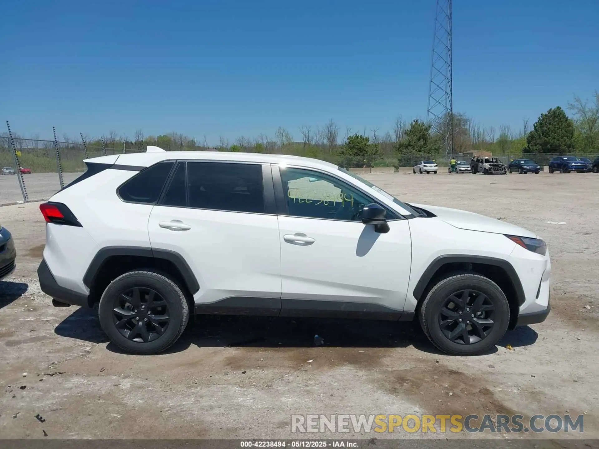 13 Photograph of a damaged car 2T3H1RFVXRW308874 TOYOTA RAV4 2024