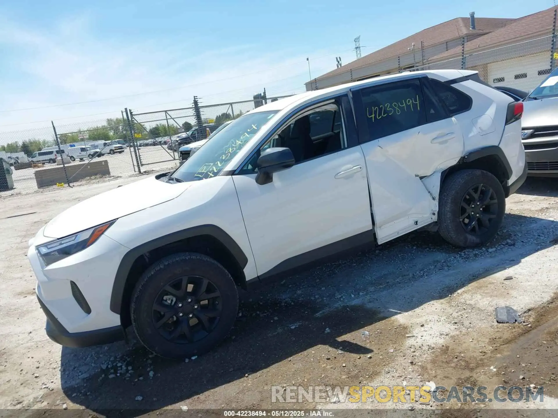 2 Photograph of a damaged car 2T3H1RFVXRW308874 TOYOTA RAV4 2024