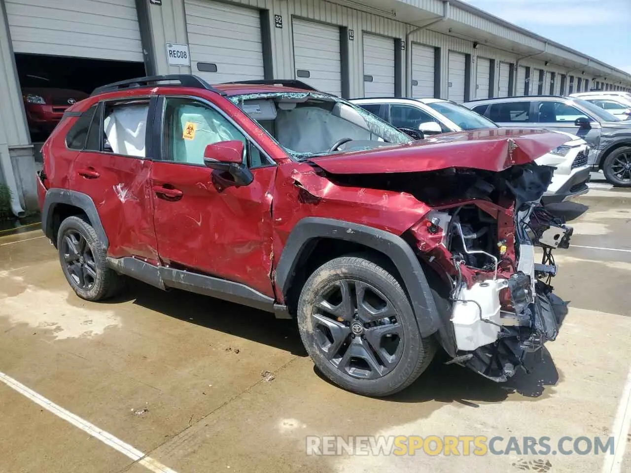 4 Photograph of a damaged car 2T3J1RFV0RW461264 TOYOTA RAV4 2024
