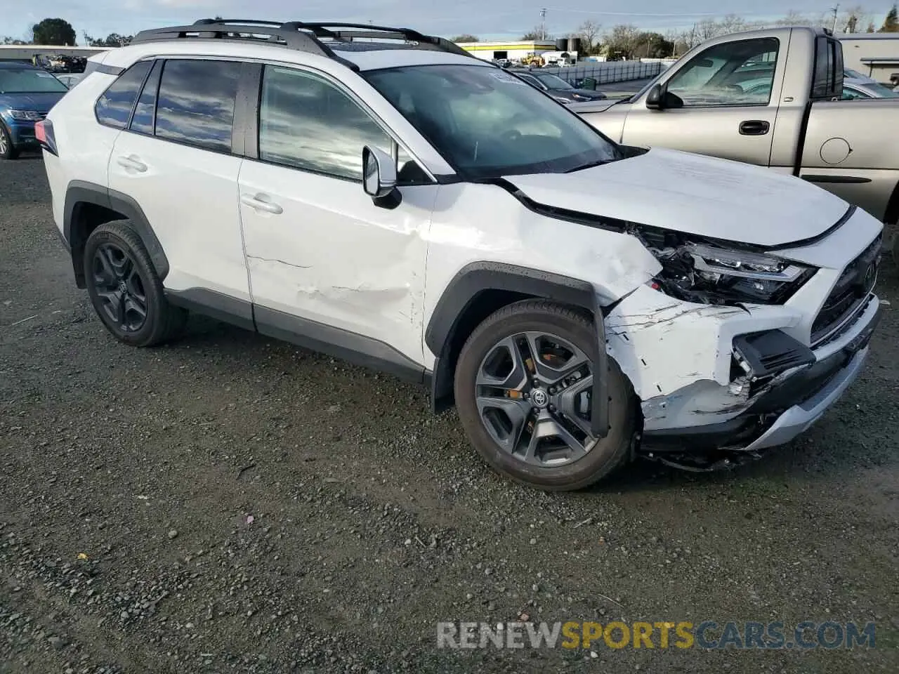 4 Photograph of a damaged car 2T3J1RFV0RW489615 TOYOTA RAV4 2024