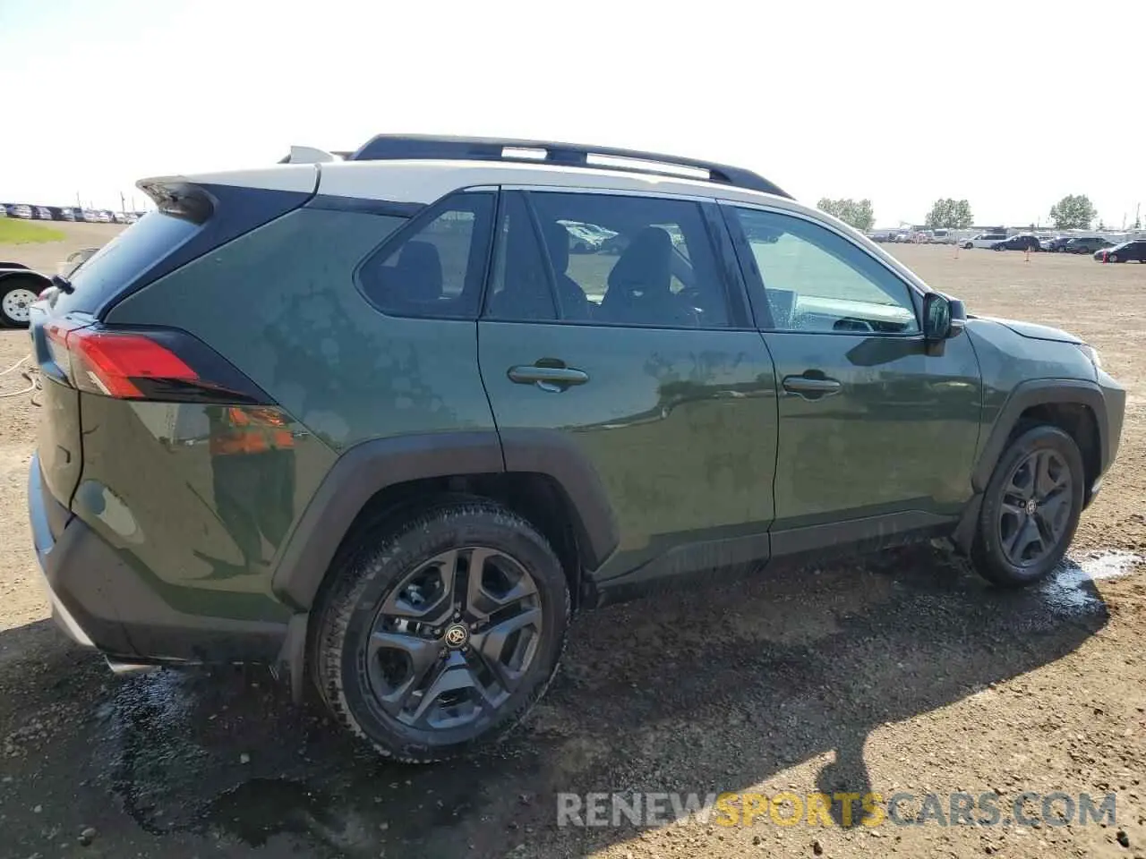 3 Photograph of a damaged car 2T3J1RFV1RW430332 TOYOTA RAV4 2024