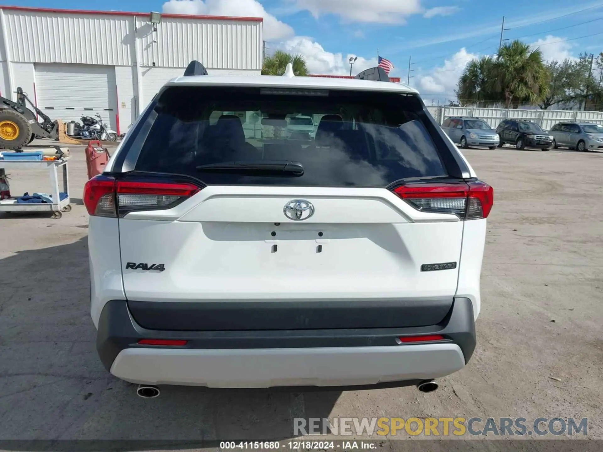 16 Photograph of a damaged car 2T3J1RFV1RW470698 TOYOTA RAV4 2024
