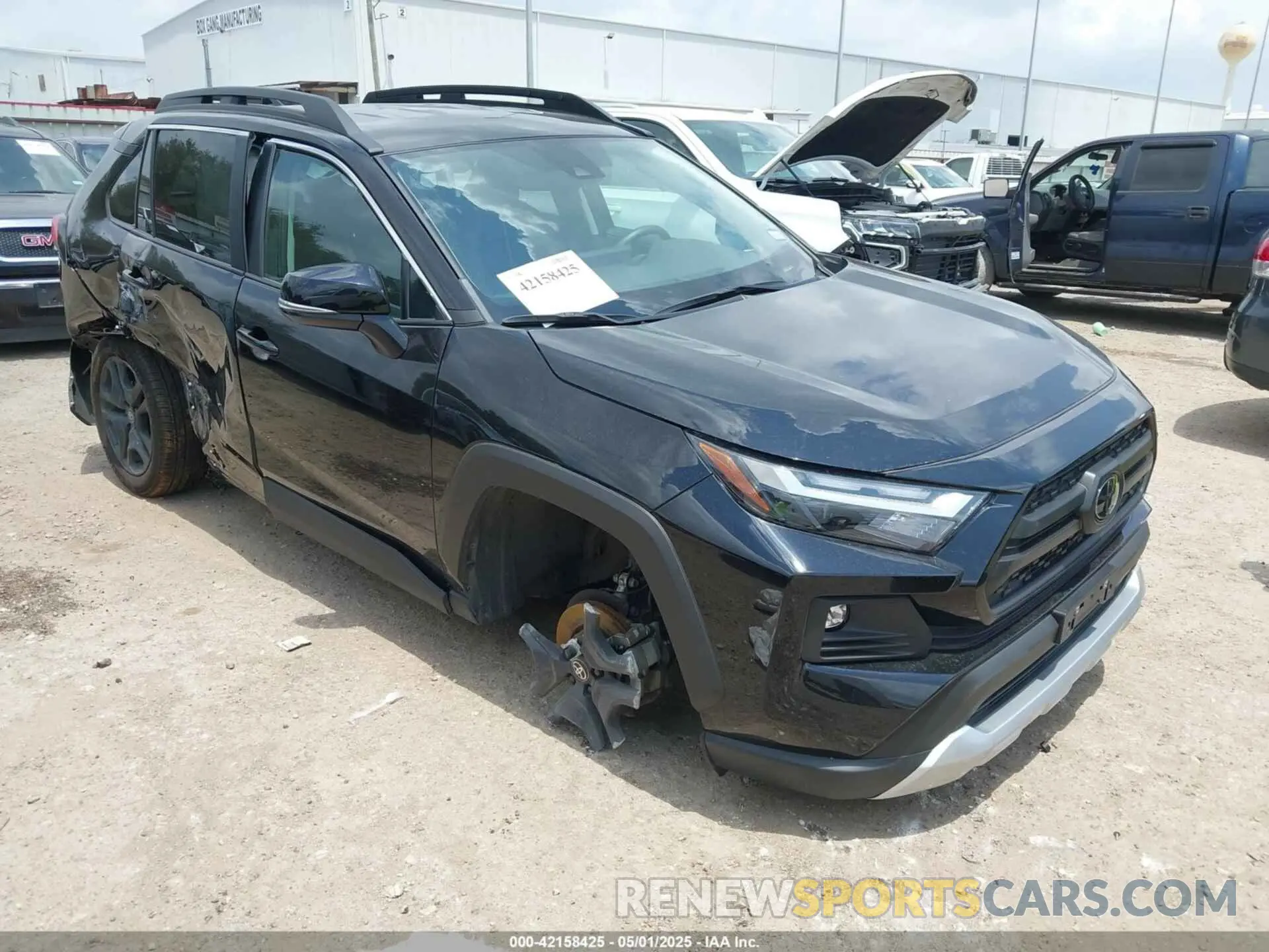 1 Photograph of a damaged car 2T3J1RFV1RW471463 TOYOTA RAV4 2024