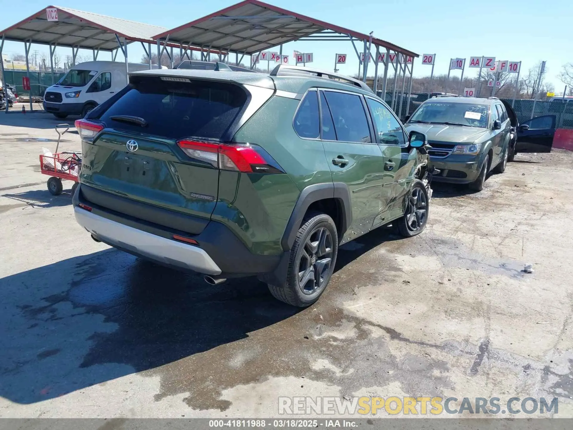 4 Photograph of a damaged car 2T3J1RFV3RW442580 TOYOTA RAV4 2024