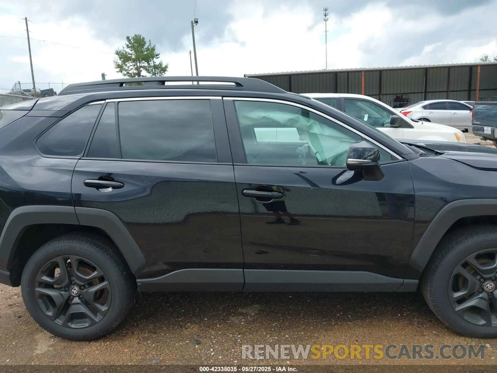 14 Photograph of a damaged car 2T3J1RFV3RW471951 TOYOTA RAV4 2024