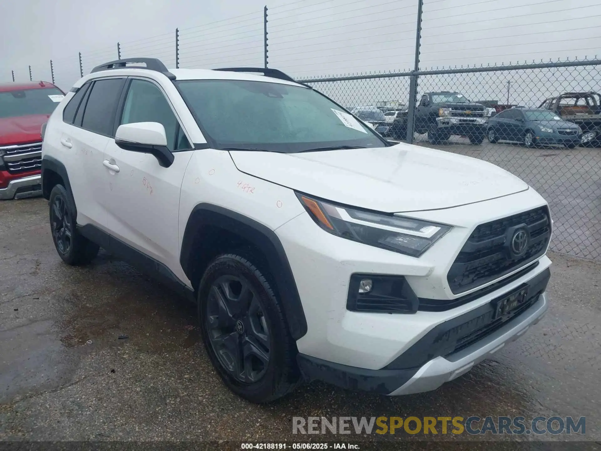 1 Photograph of a damaged car 2T3J1RFV5RW412979 TOYOTA RAV4 2024