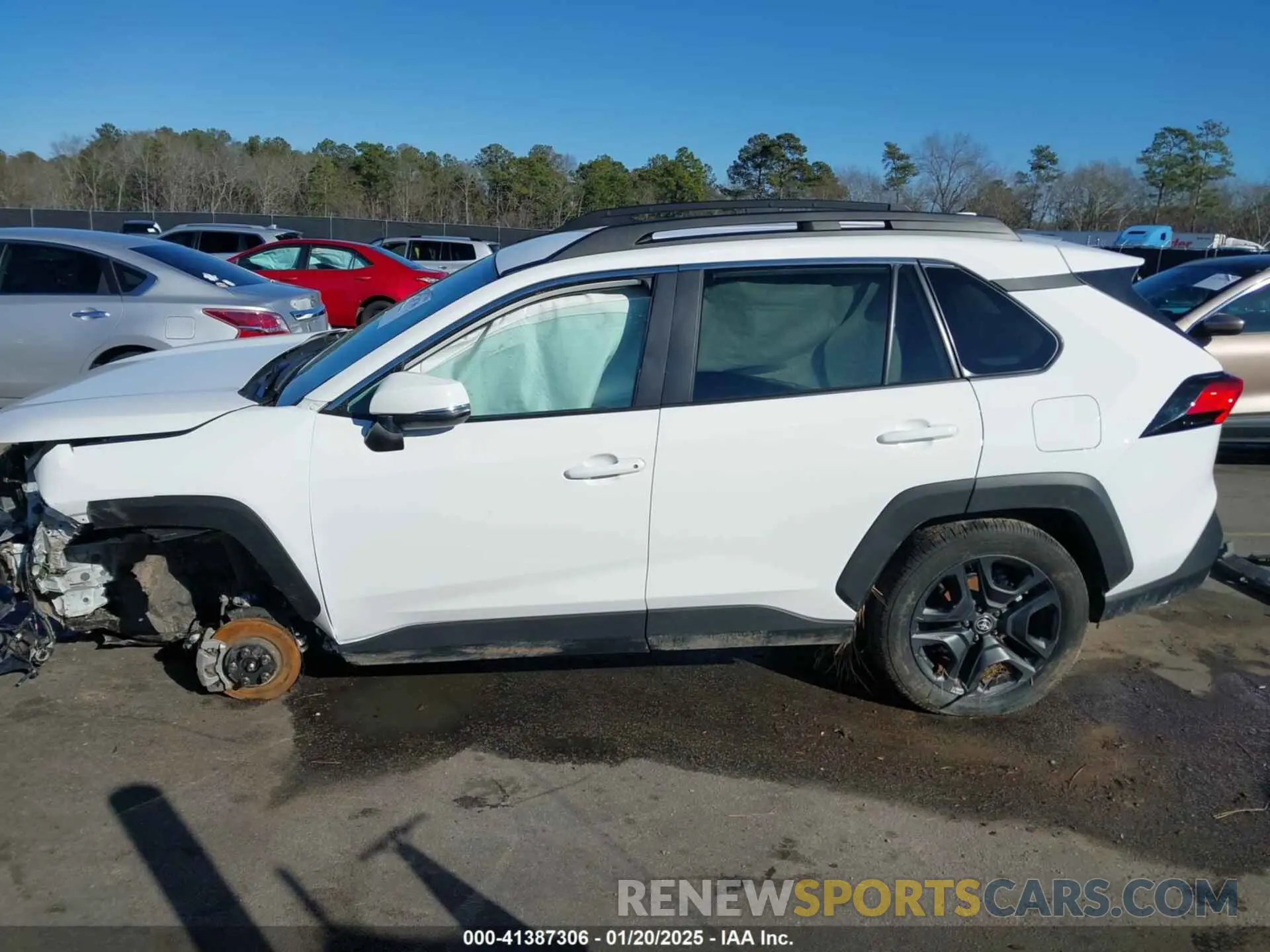 13 Photograph of a damaged car 2T3J1RFV5RW476830 TOYOTA RAV4 2024