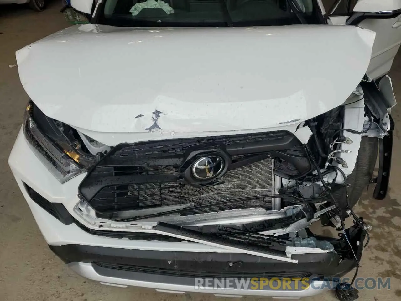 11 Photograph of a damaged car 2T3J1RFV6RW415874 TOYOTA RAV4 2024