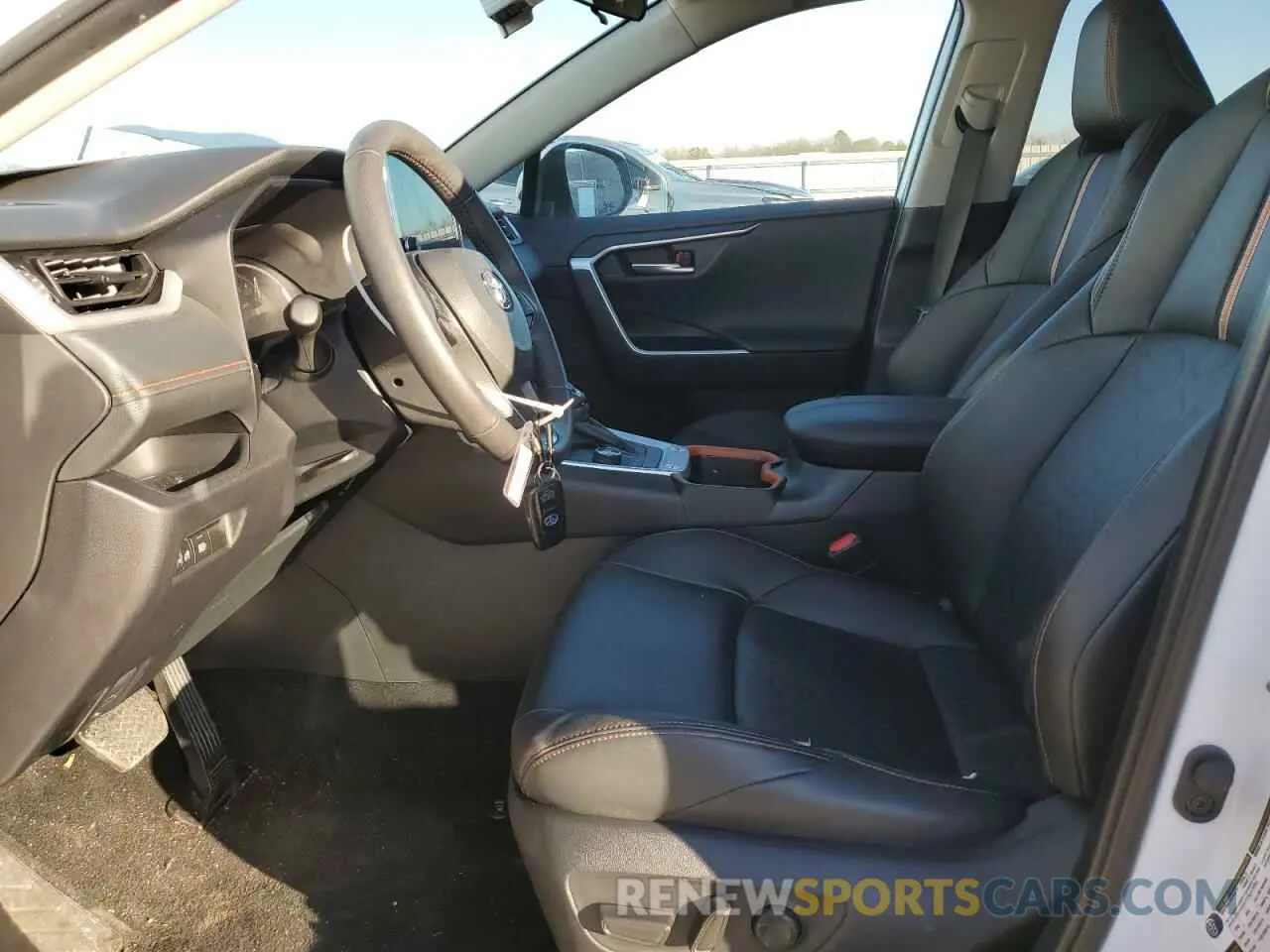 7 Photograph of a damaged car 2T3J1RFV8RW423720 TOYOTA RAV4 2024