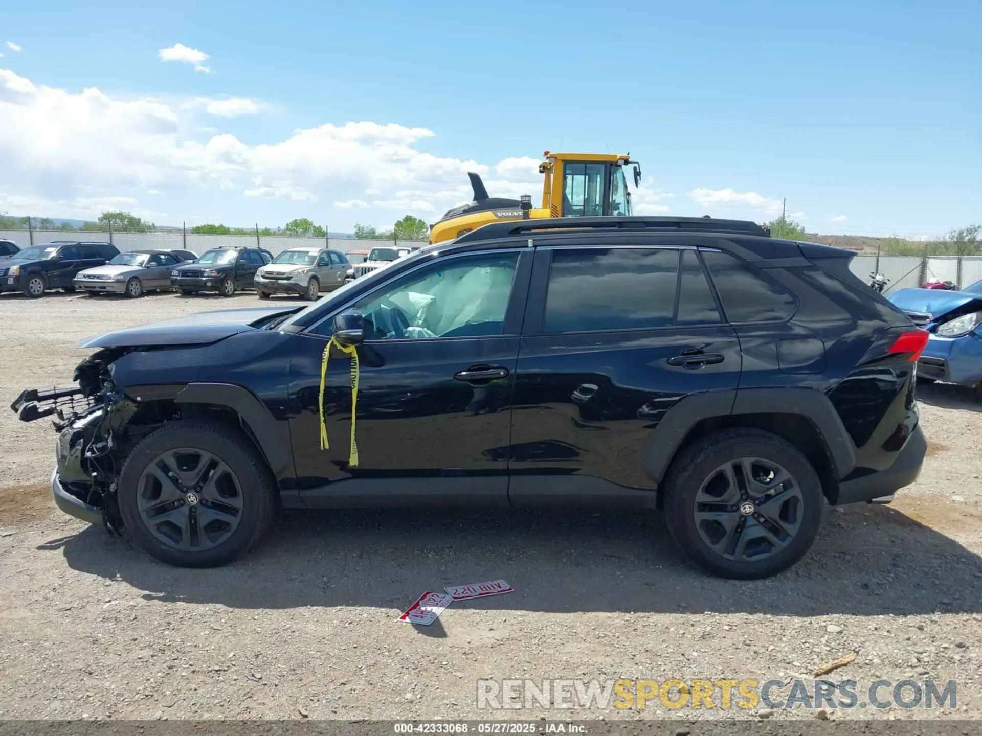 14 Photograph of a damaged car 2T3J1RFVXRW470408 TOYOTA RAV4 2024