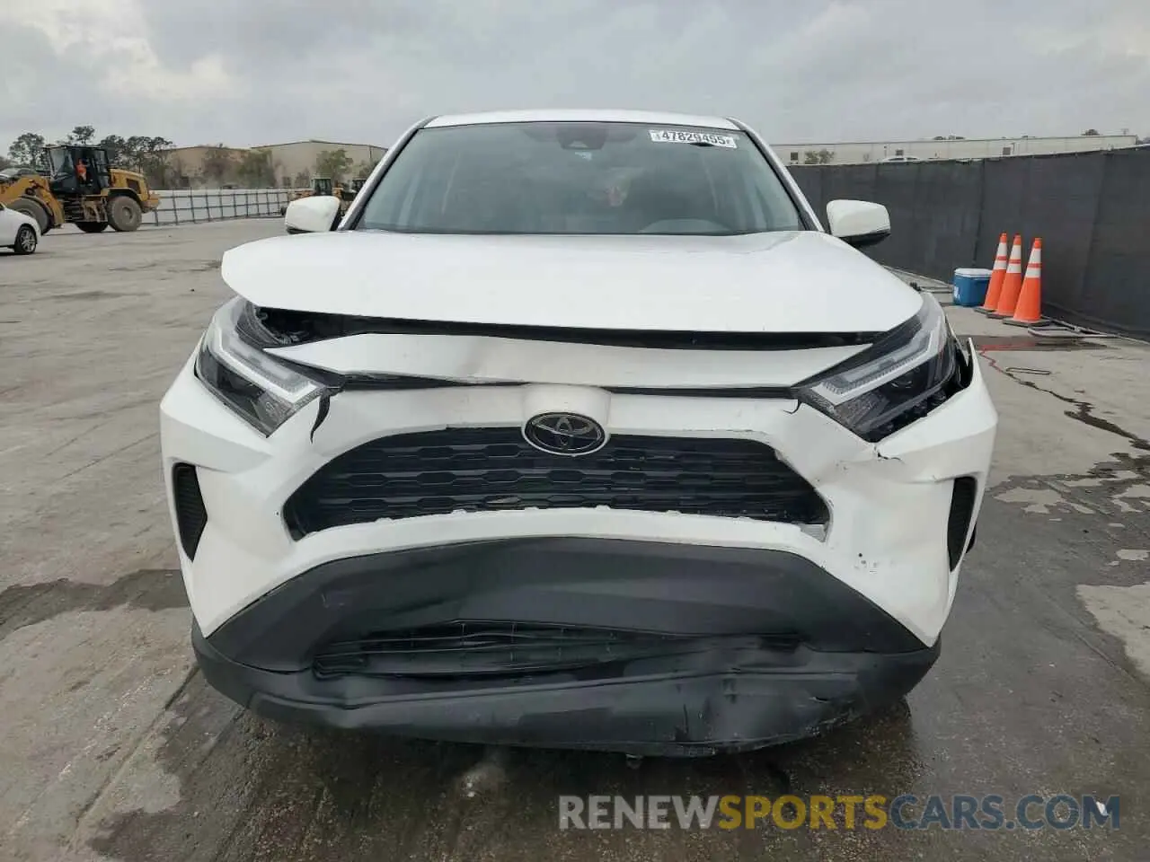 5 Photograph of a damaged car 2T3K1RFV0RC263340 TOYOTA RAV4 2024