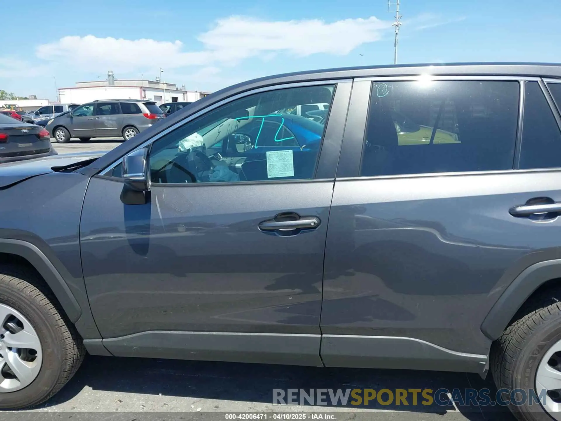 14 Photograph of a damaged car 2T3K1RFV2RW342491 TOYOTA RAV4 2024