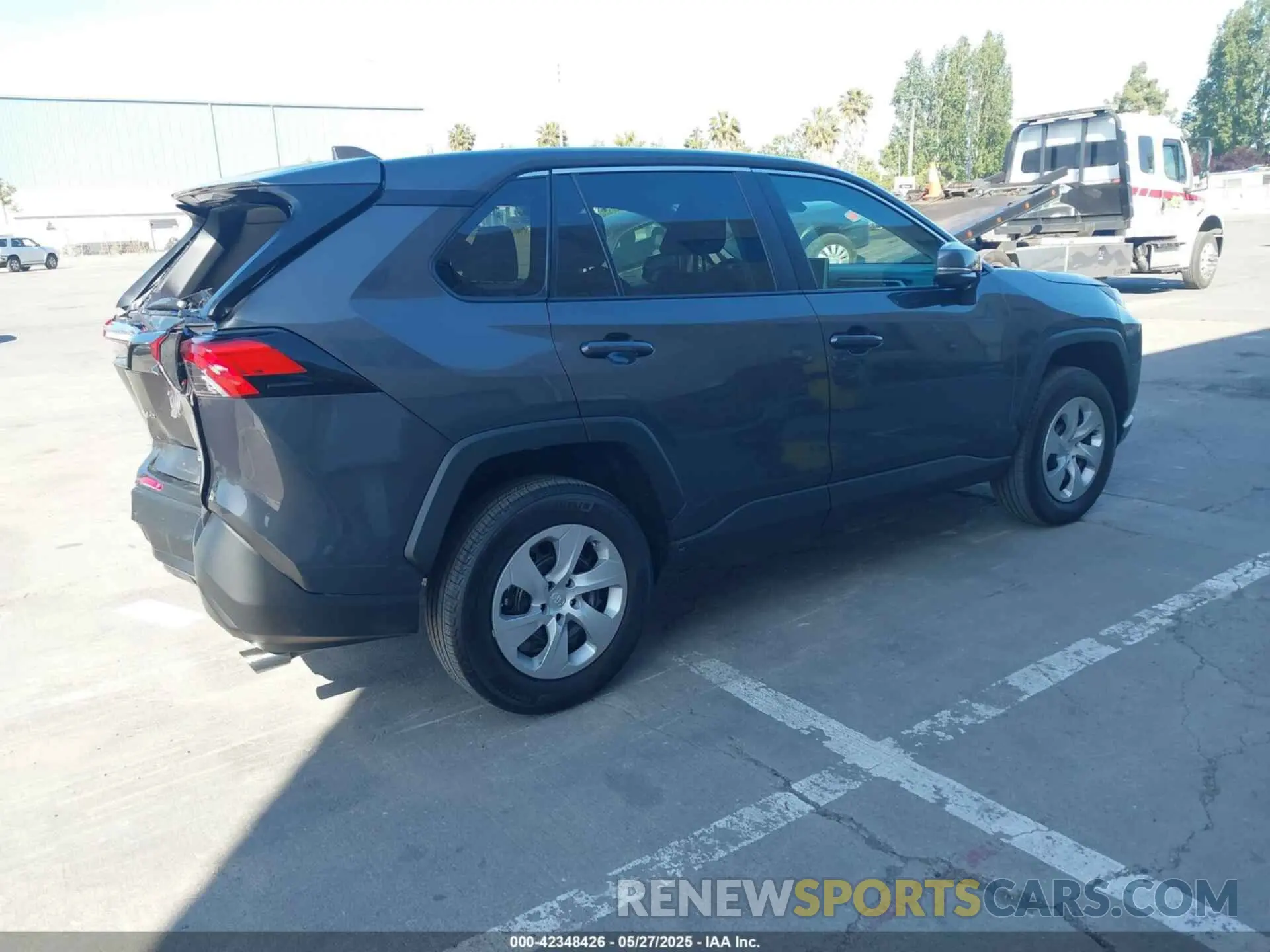 4 Photograph of a damaged car 2T3K1RFV2RW353023 TOYOTA RAV4 2024