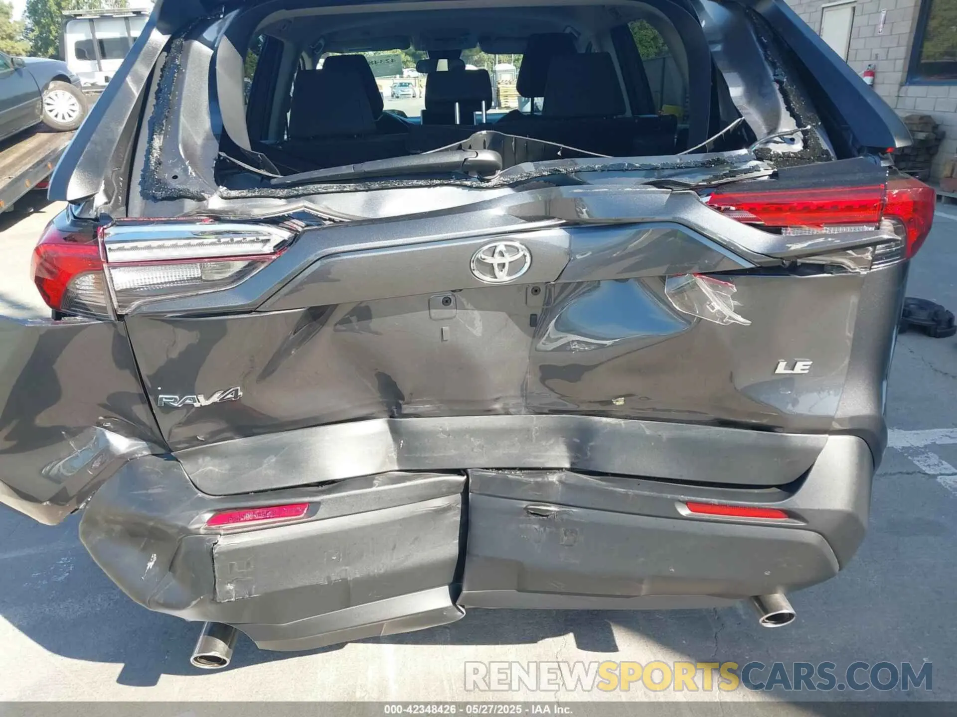6 Photograph of a damaged car 2T3K1RFV2RW353023 TOYOTA RAV4 2024