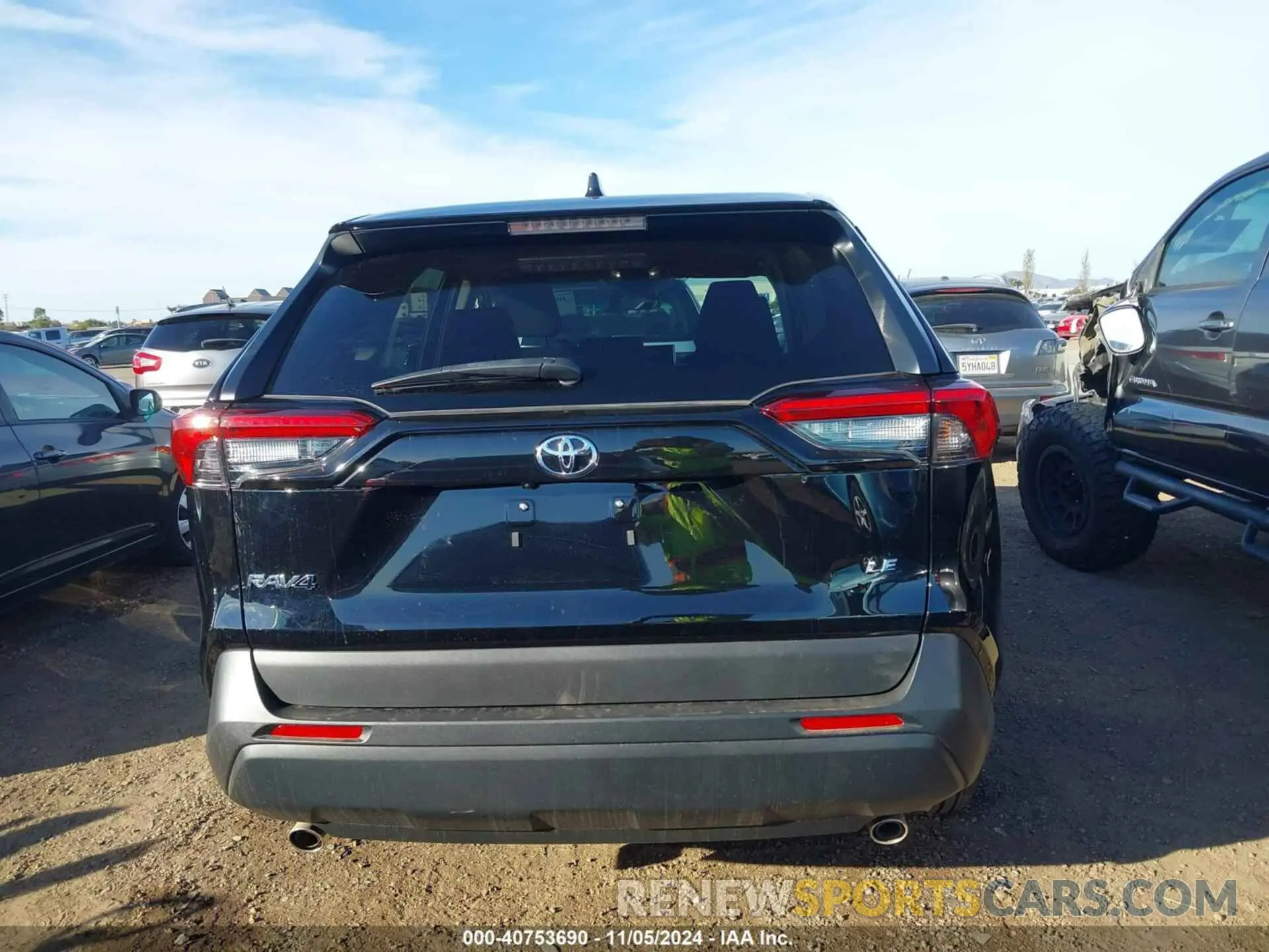 17 Photograph of a damaged car 2T3K1RFV4RW357719 TOYOTA RAV4 2024