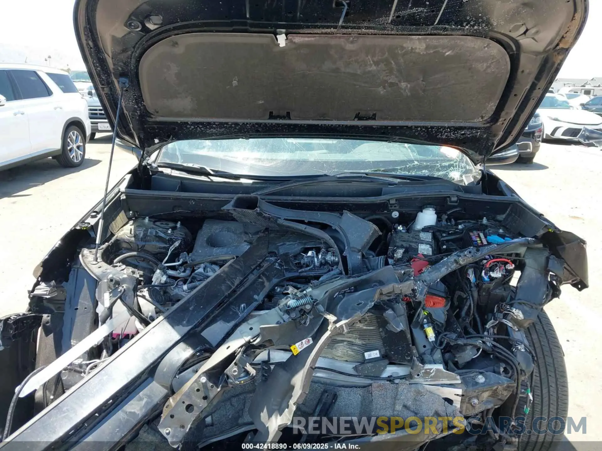 10 Photograph of a damaged car 2T3K1RFV5RC297063 TOYOTA RAV4 2024