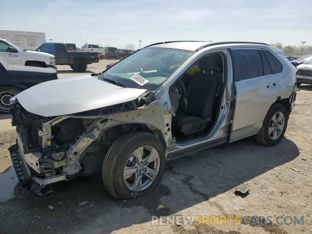 1 Photograph of a damaged car 2T3LWRFV0RW222419 TOYOTA RAV4 2024