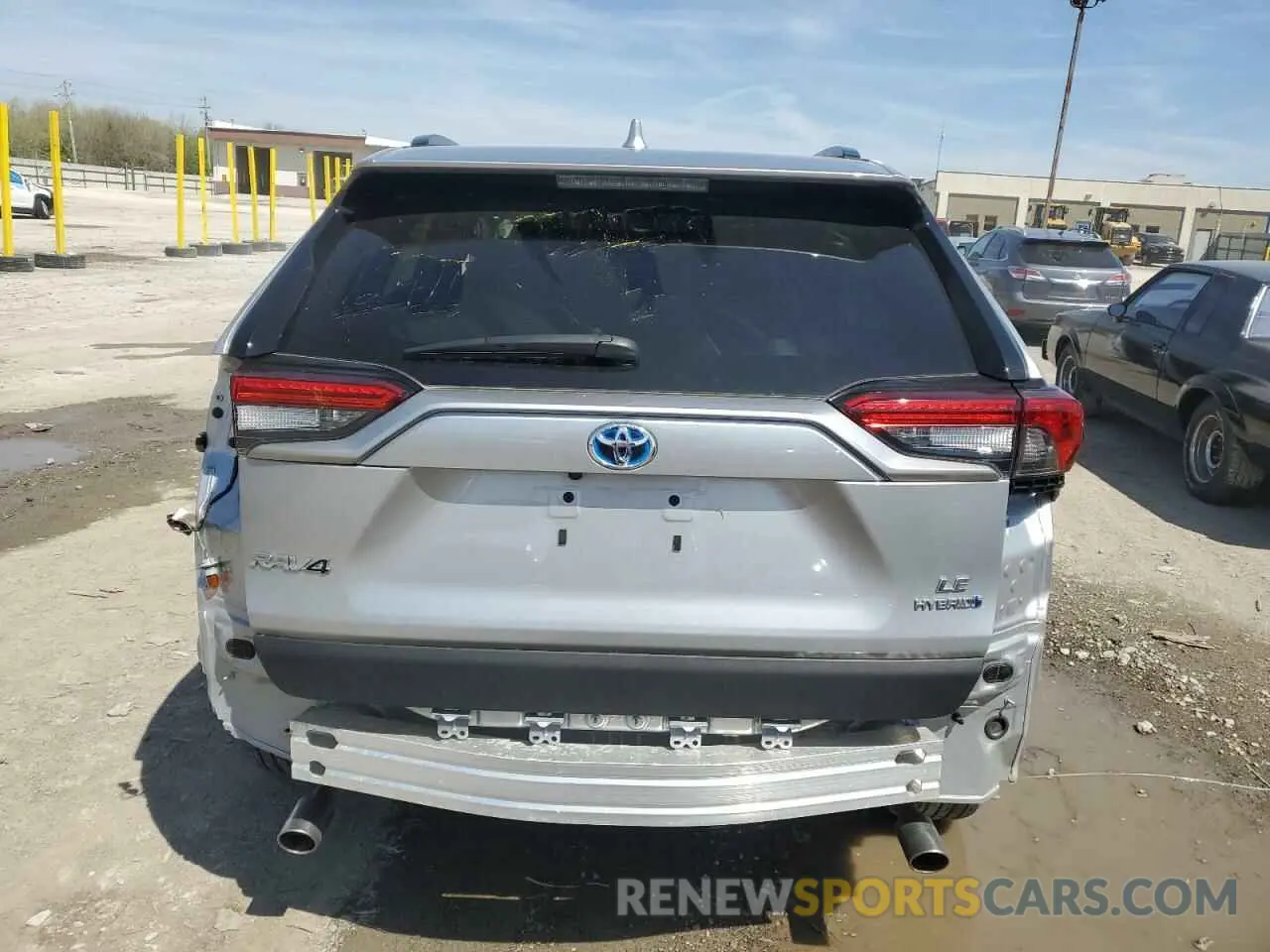 6 Photograph of a damaged car 2T3LWRFV0RW222419 TOYOTA RAV4 2024