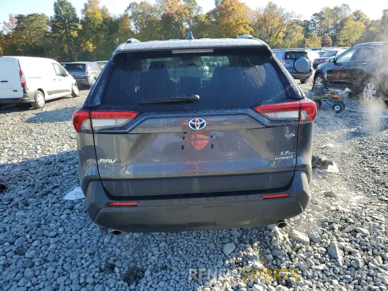 6 Photograph of a damaged car 2T3LWRFV5RW224635 TOYOTA RAV4 2024