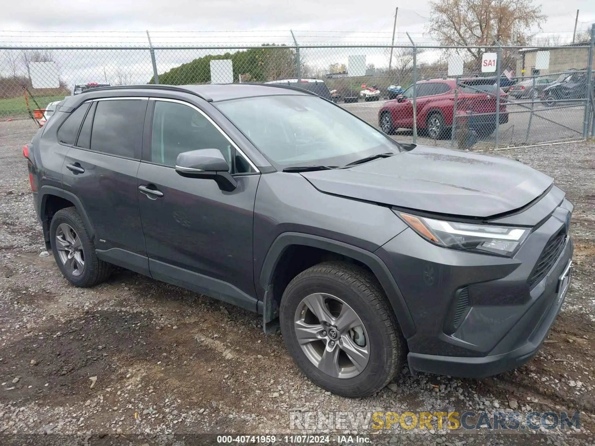 1 Photograph of a damaged car 2T3MWRFV9RW223119 TOYOTA RAV4 2024