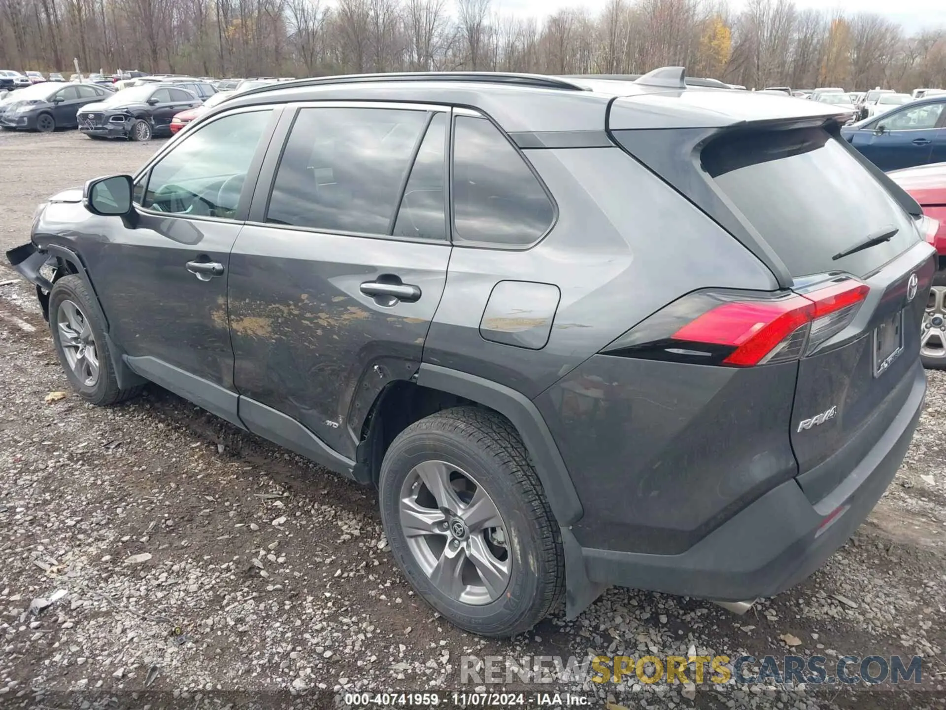 3 Photograph of a damaged car 2T3MWRFV9RW223119 TOYOTA RAV4 2024