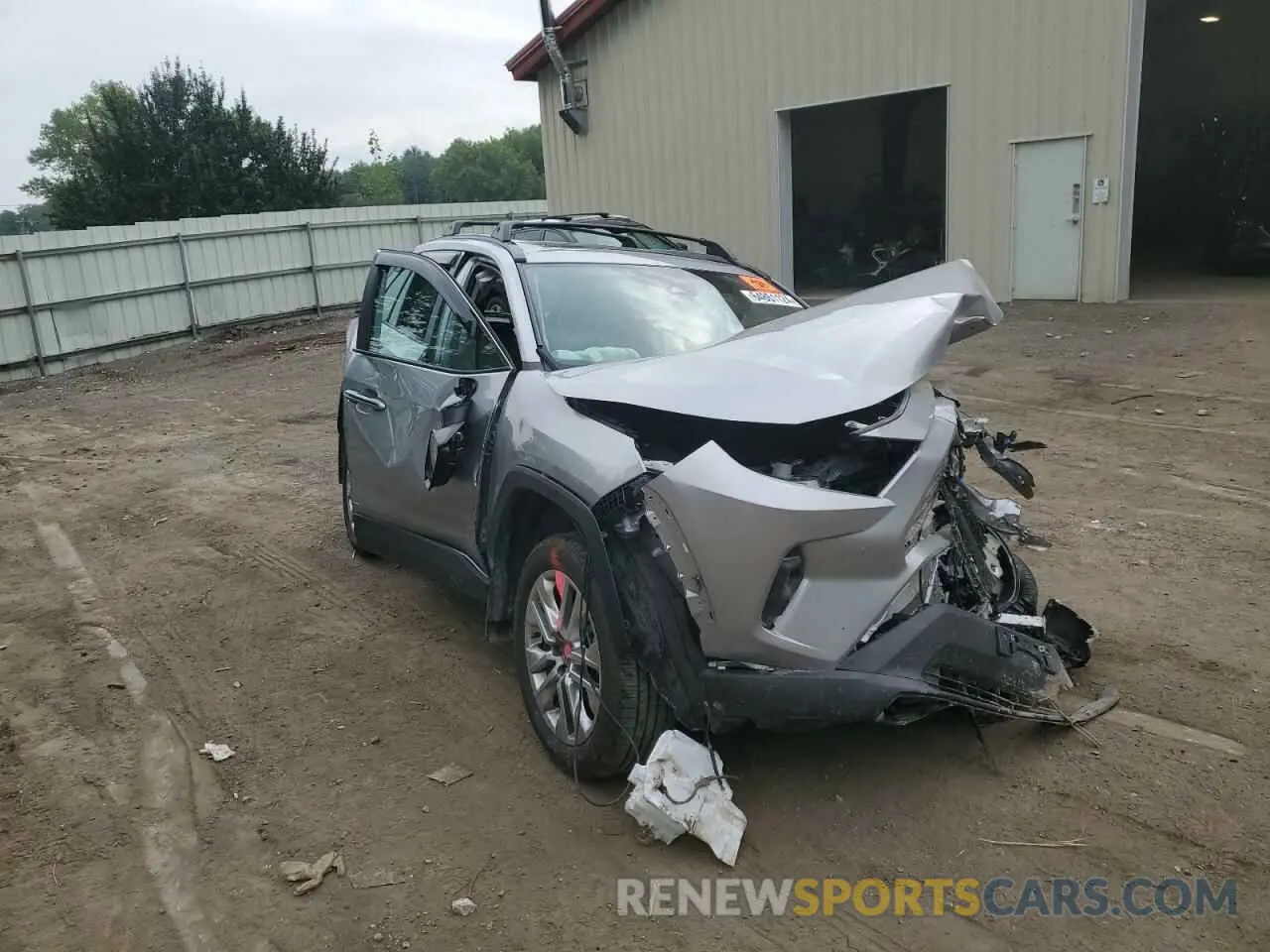 4 Photograph of a damaged car 2T3N1RFV3RC400591 TOYOTA RAV4 2024