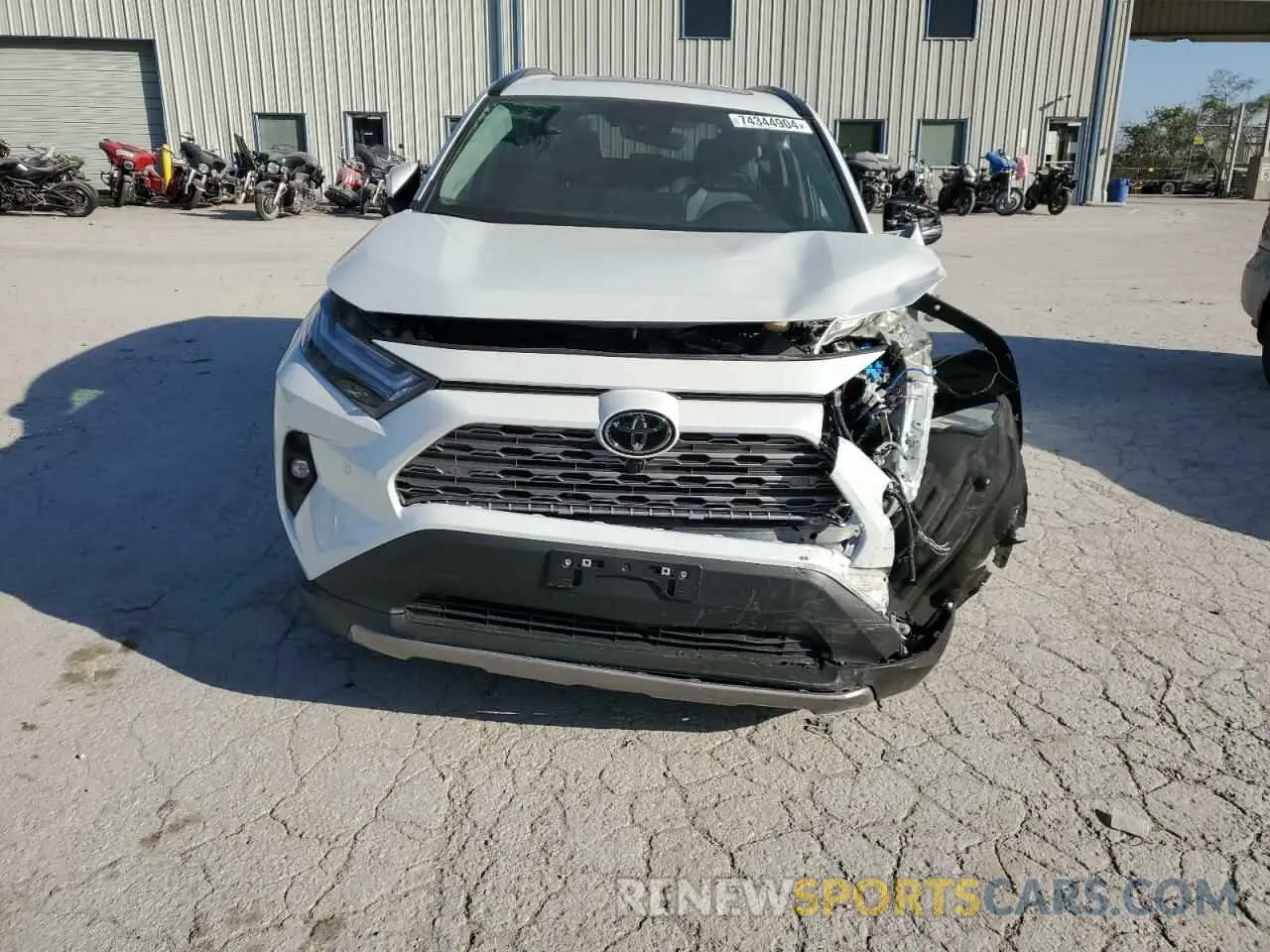5 Photograph of a damaged car 2T3N1RFV5RW413759 TOYOTA RAV4 2024